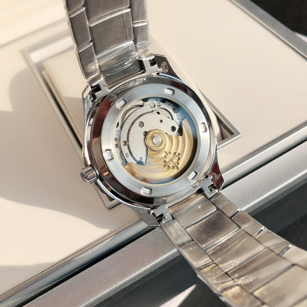 AQUANAUT STAINLESS STEEL BLUE DIAL