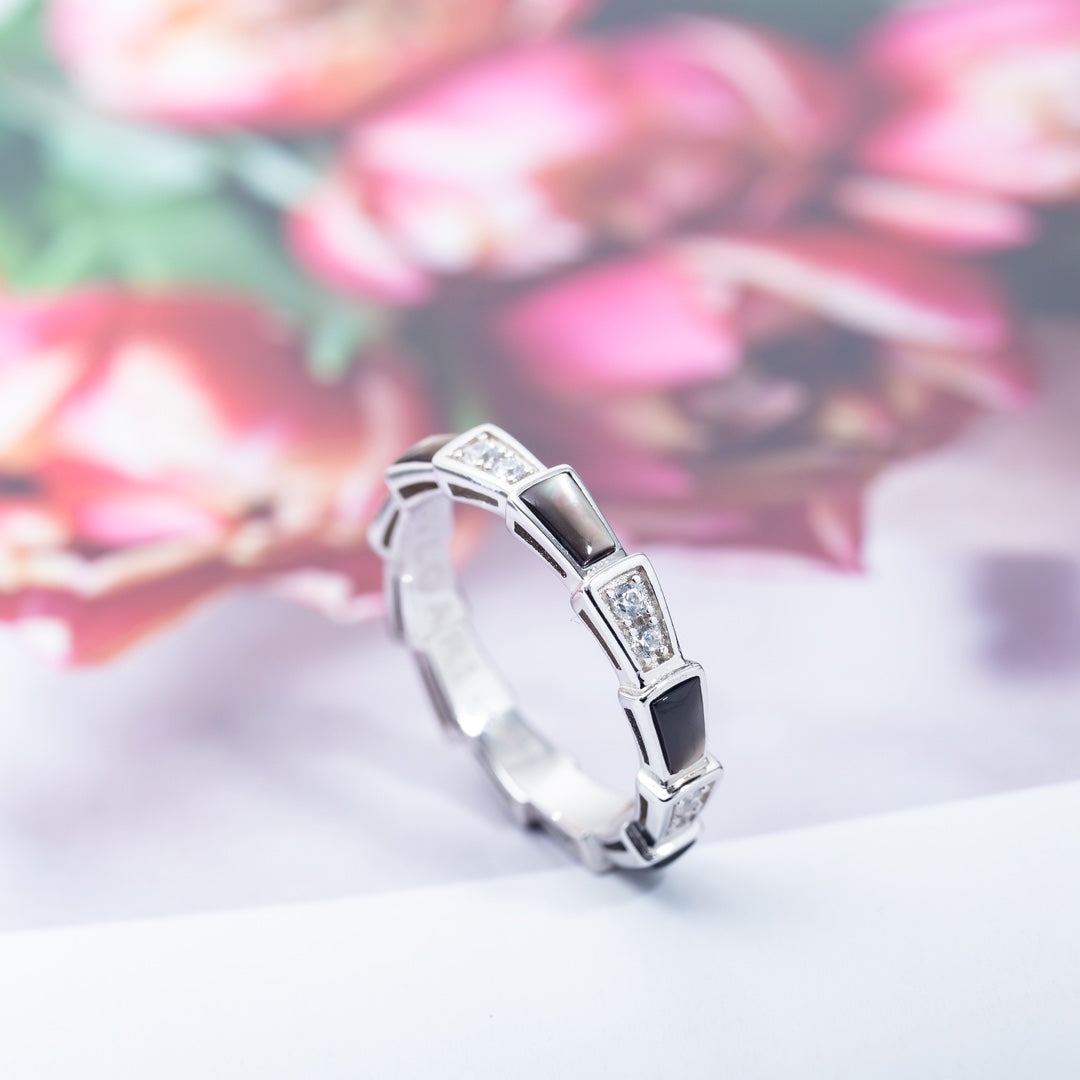 SERPENTI RING SILVER DIAMOND BLACK MOP 3MM