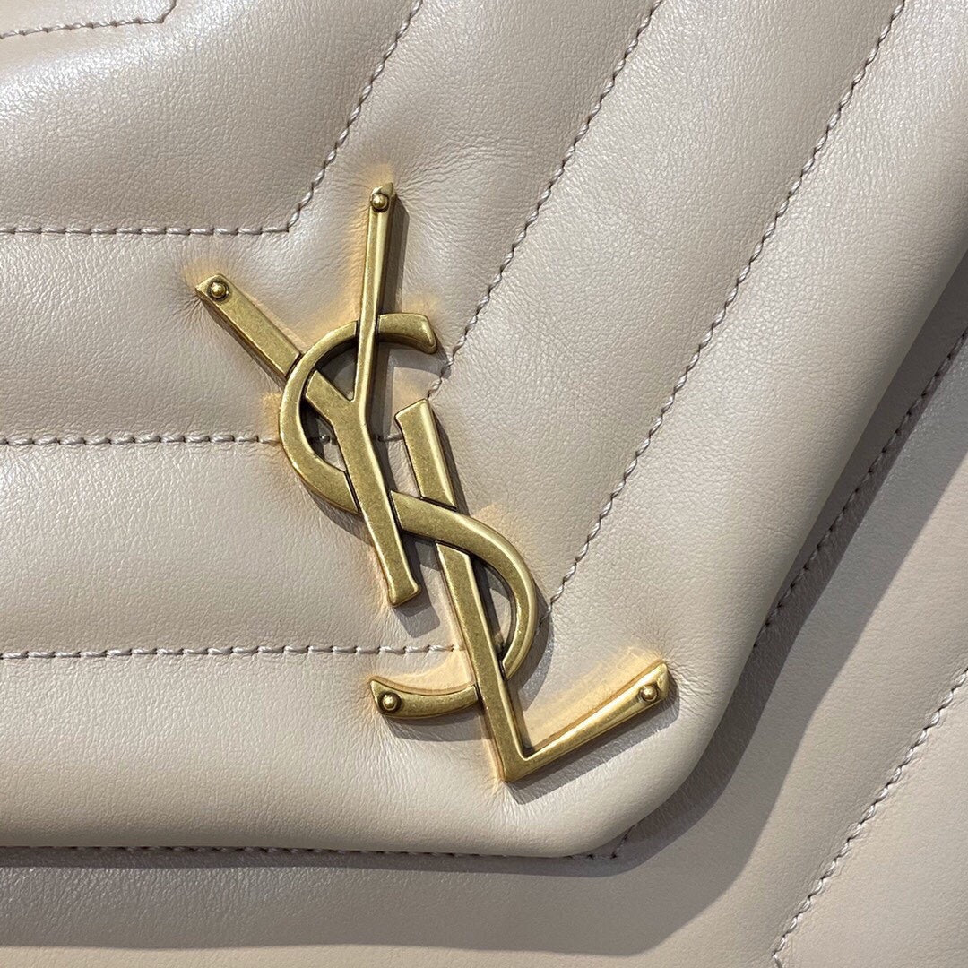 LOULOU MEDIUM 32 CREAM QUILTED LEATHER GOLD HARDWARE