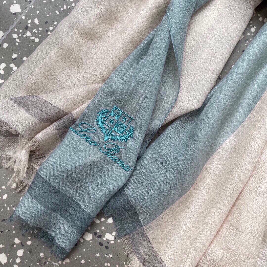 LP Quadrata Rainbow Scarf 200 CM In Beige Mix Turquoise Cashmere Silk 670020