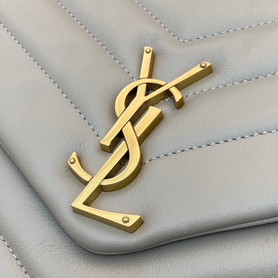 LOULOU MEDIUM 32 GREY QUILTED LEATHER GOLD HARDWARE