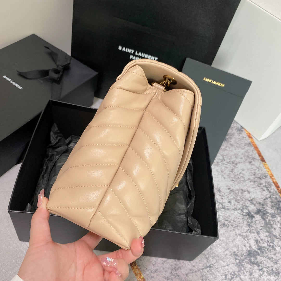 LOULOU MEDIUM 32 BEIGE QUILTED LEATHER GOLD HARDWARE