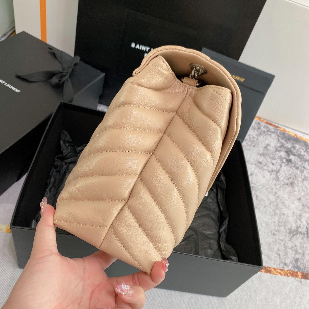 LOULOU MEDIUM 32 BEIGE QUILTED LEATHER SILVER HARDWARE