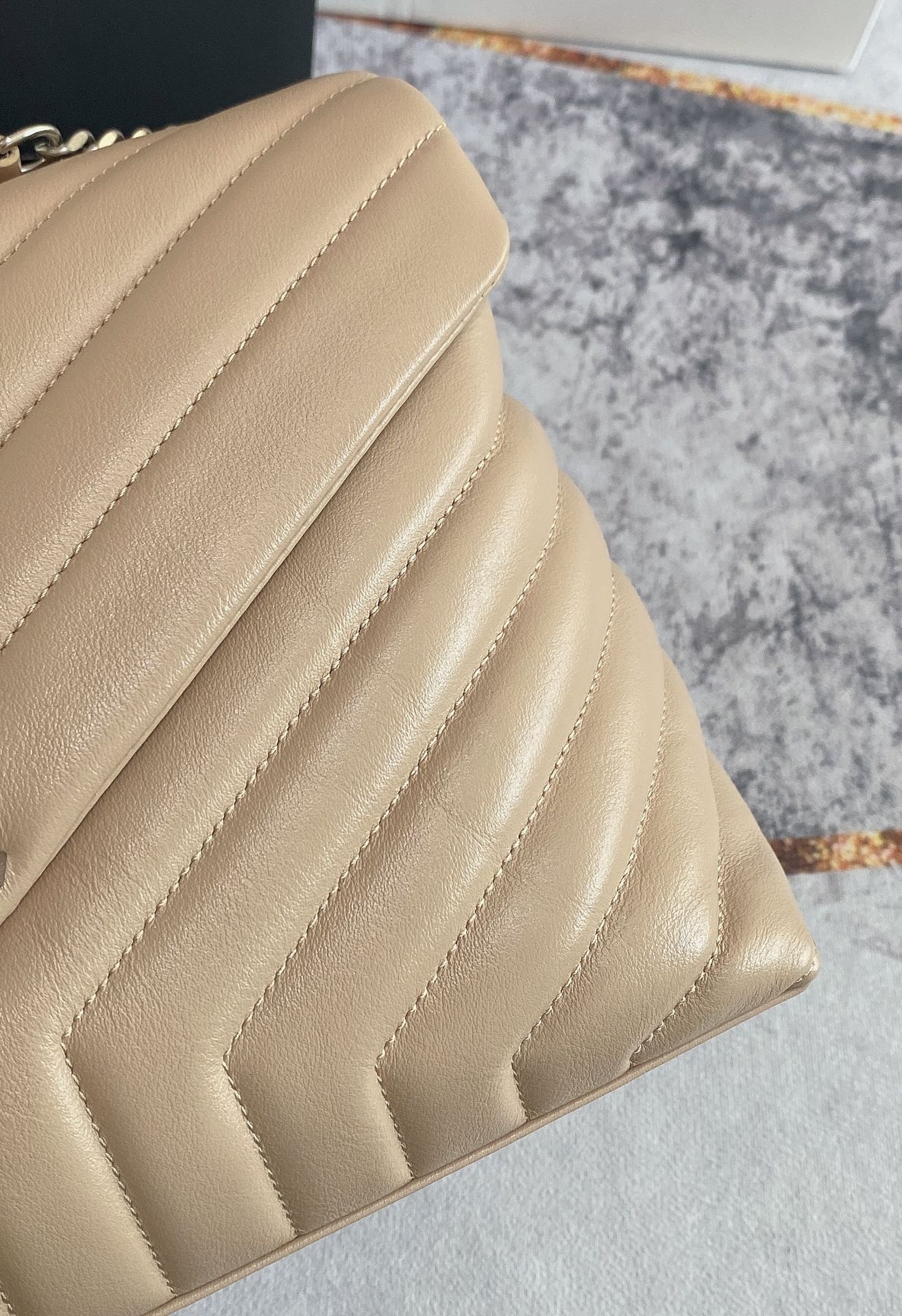 LOULOU MEDIUM 32 BEIGE QUILTED LEATHER SILVER HARDWARE