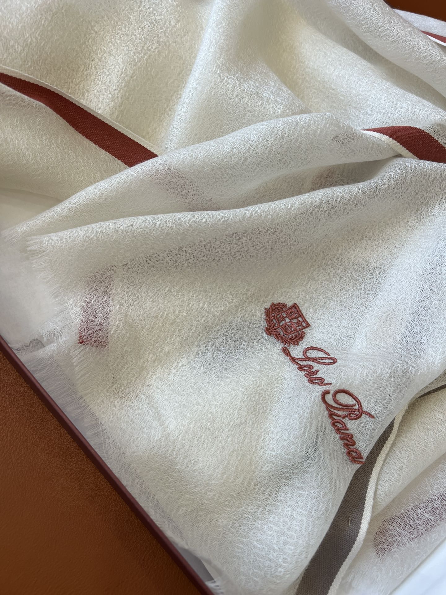 LP Quadrata Rainbow Scarf 210 CM In White Thin Silk Woven With Wool 428593