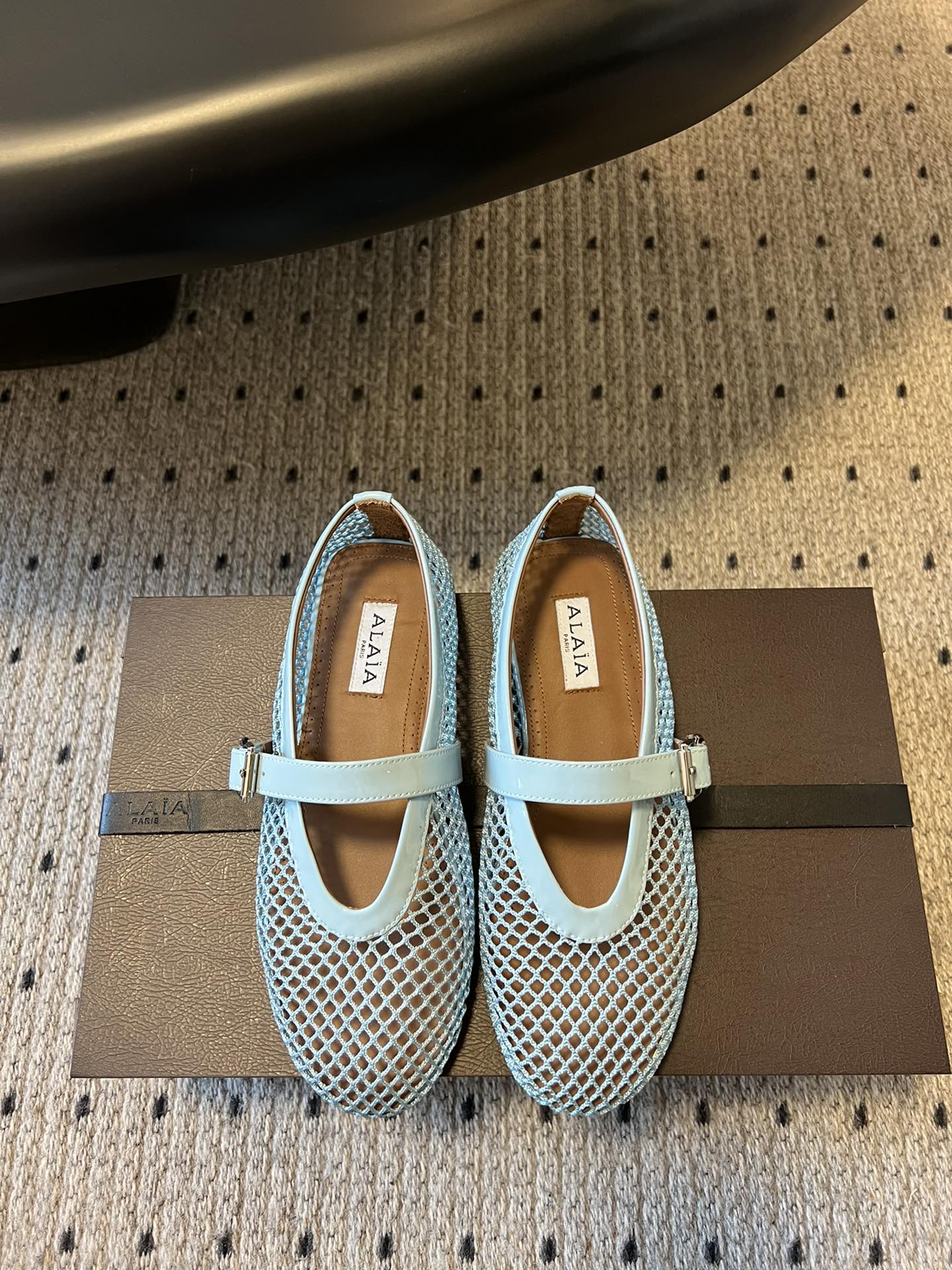 Alaia 25 Women's Ballet Flat Lagoon Green Sheepskin 303705