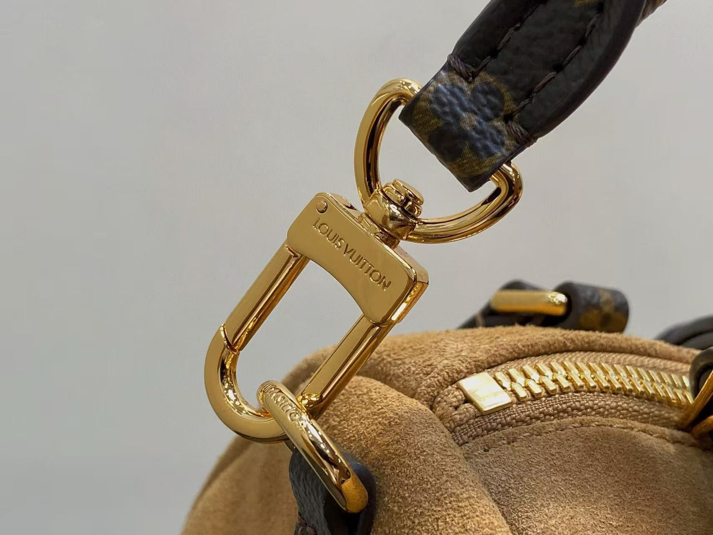 LV Express Travel Bag Hazelnut Brown Cowhide Frabic