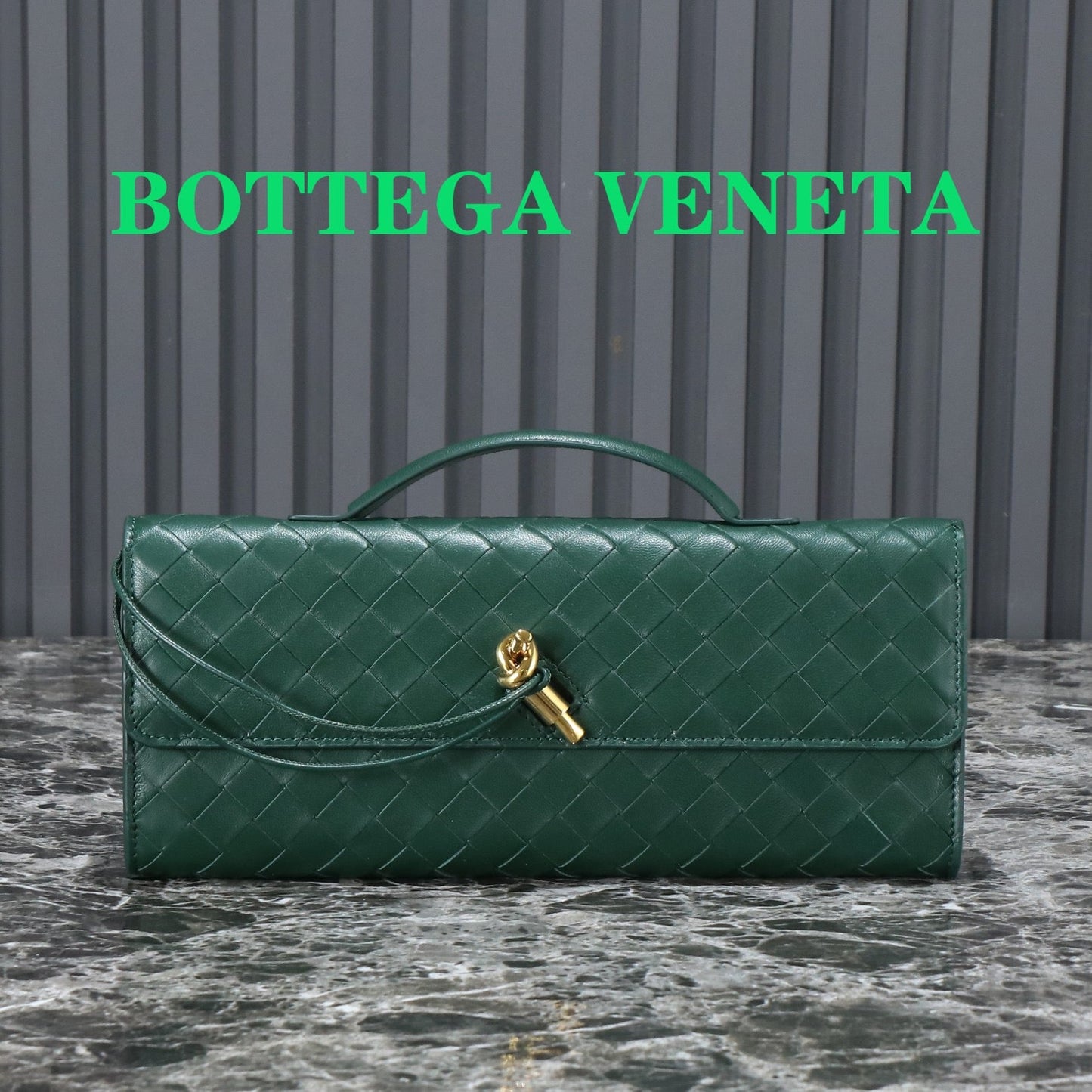 BV Long Clutch Andiamo With Handle 31cm Emerald Green Calfskin Ghw