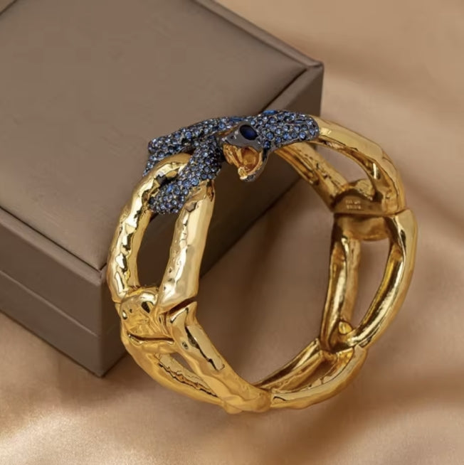 SERPENTI BRACELET 8MM GOLD DIAMOND