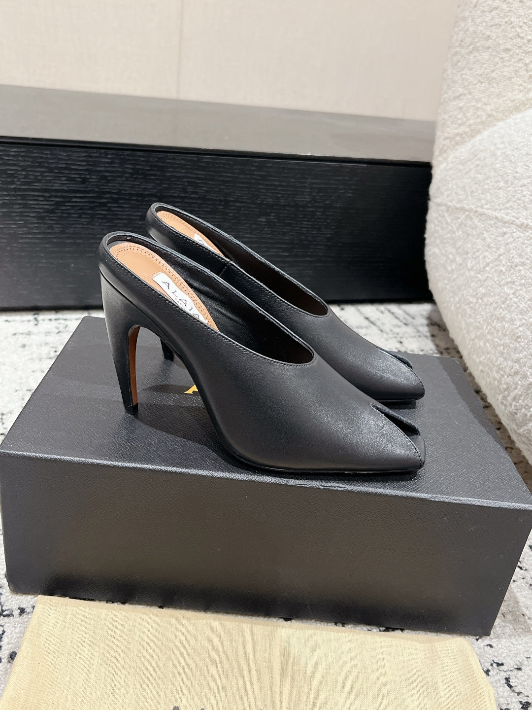 Alaia 25 Spike High Heel Mules Black Lampskin 293181