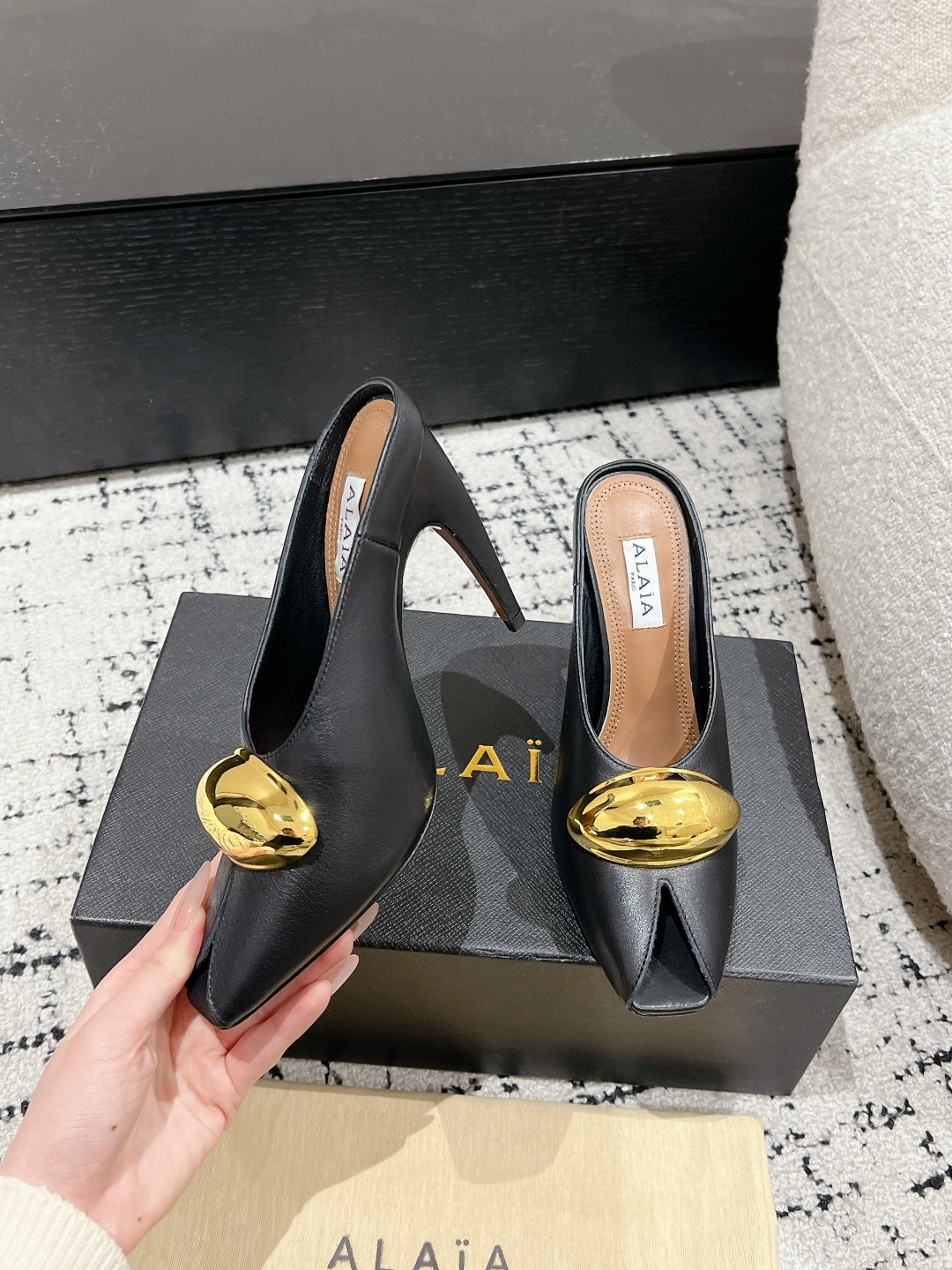 Alaia 25 Azzedine High Heels Mules With Gold Hardware Black Calfskin 293185