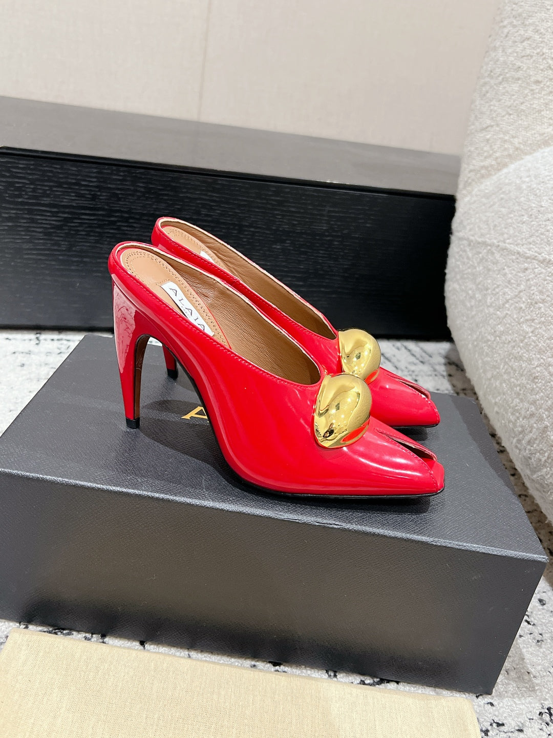 Alaia 25 Azzedine High Heels Mules With Gold Hardware Red Calfskin 293187