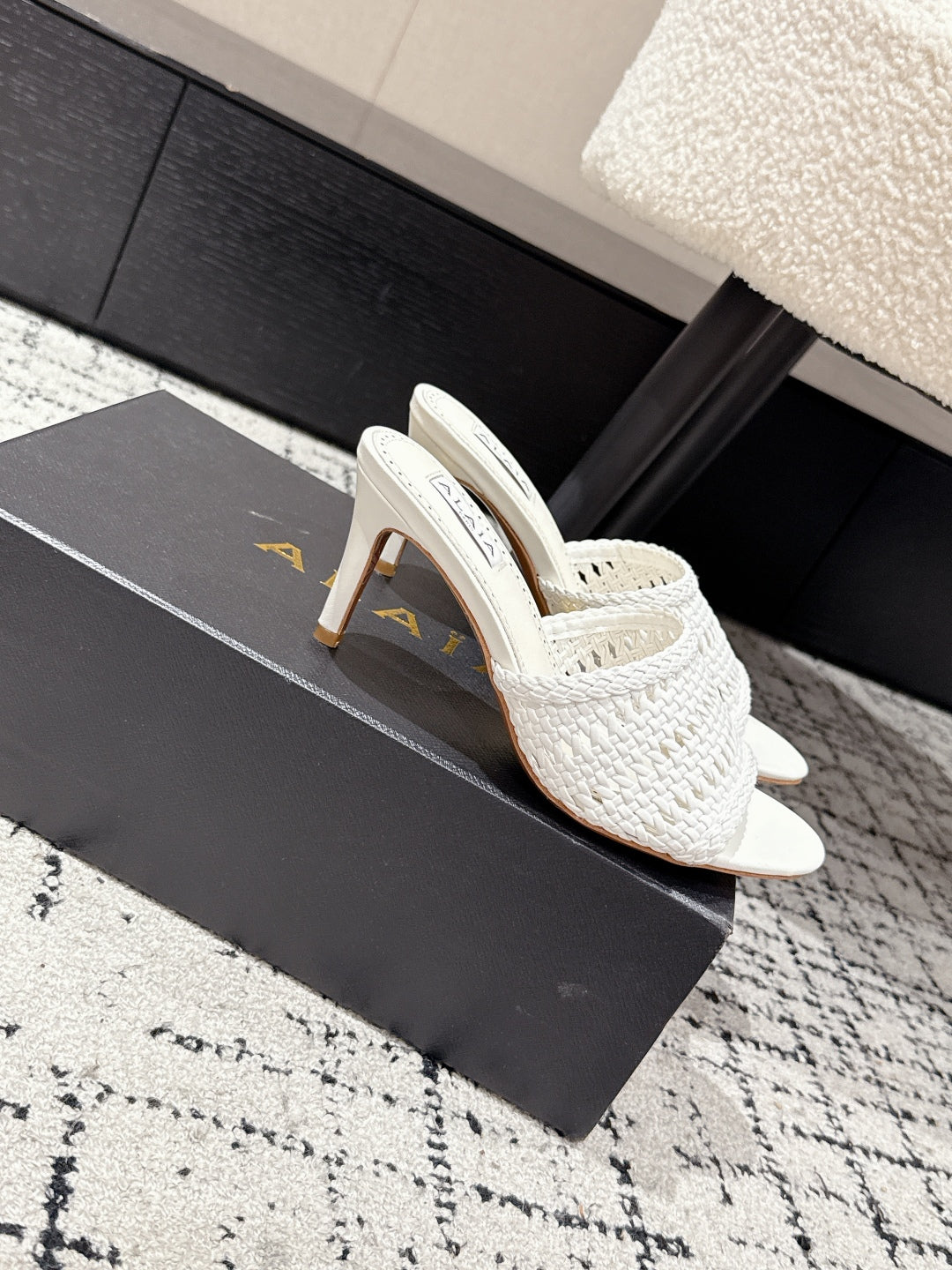 ALAIA Muller high-heeled white woven leather