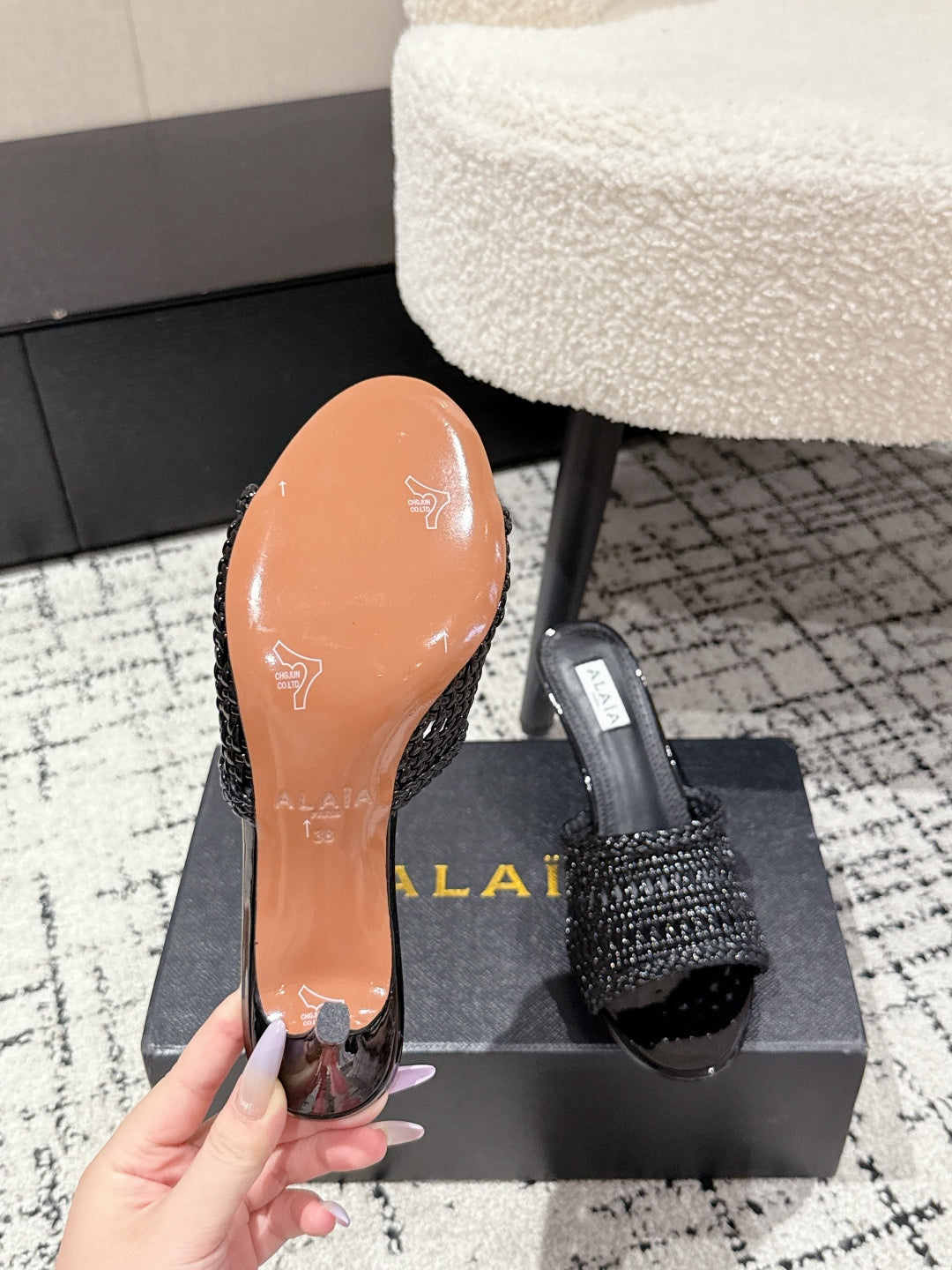 ALAIA Muller high-heeled black woven leather