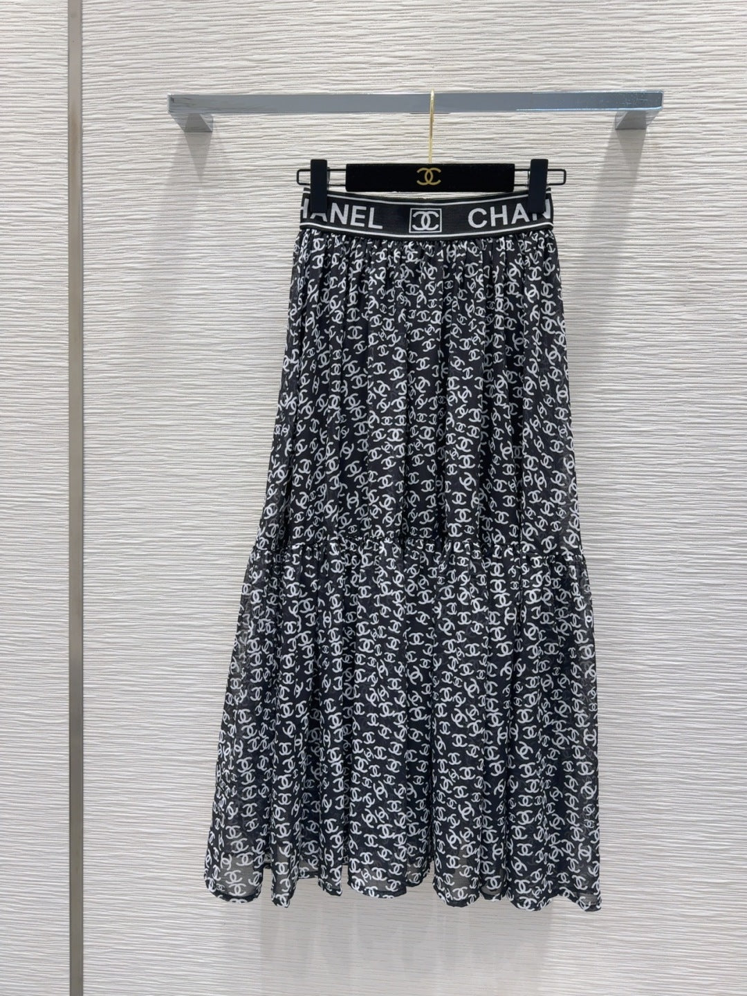 CC 2025 Double C Printed Skirt Black White Polyester Fiber