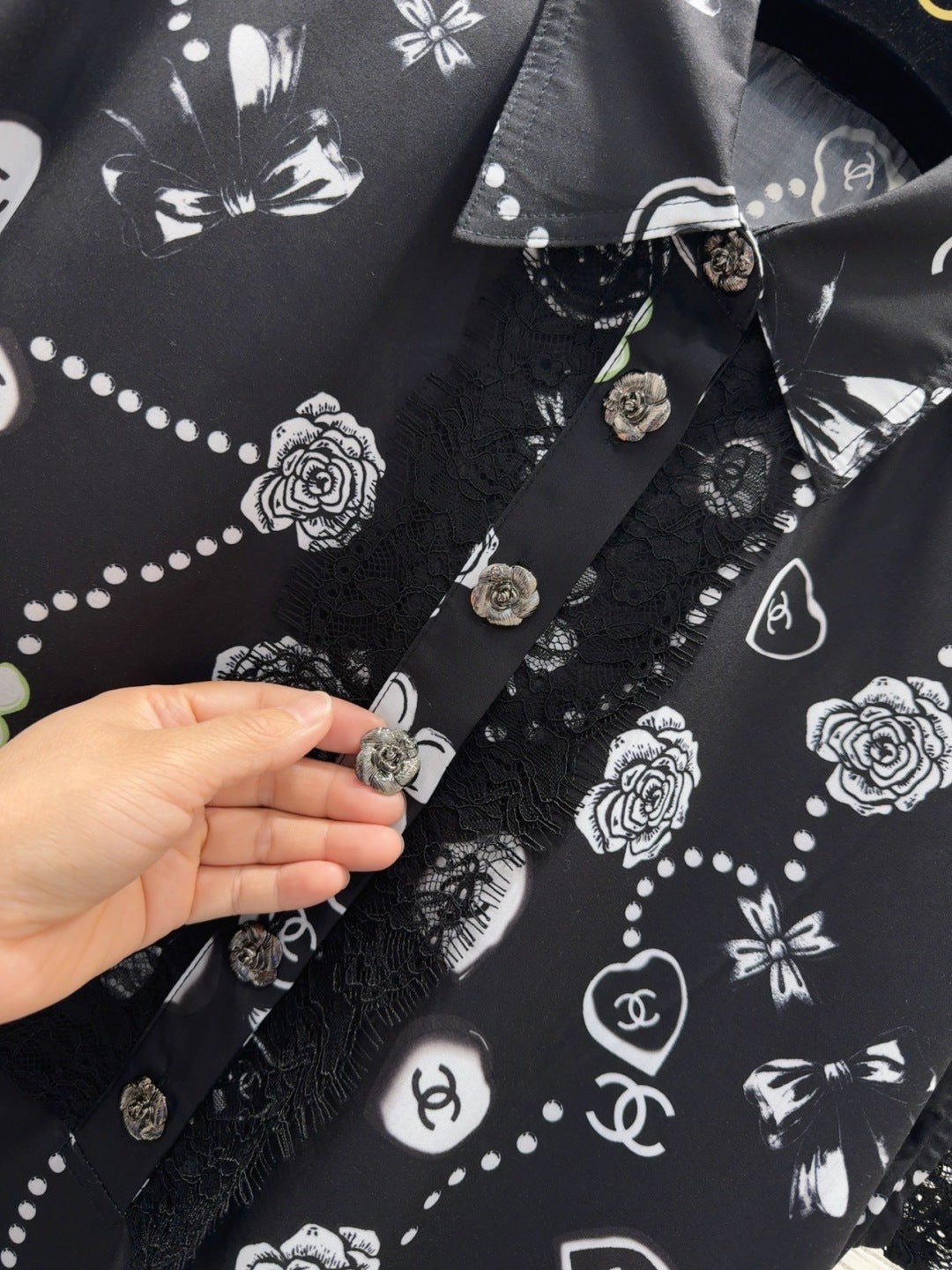 CC 2025 Printed Dress Black White Polyester Fiber