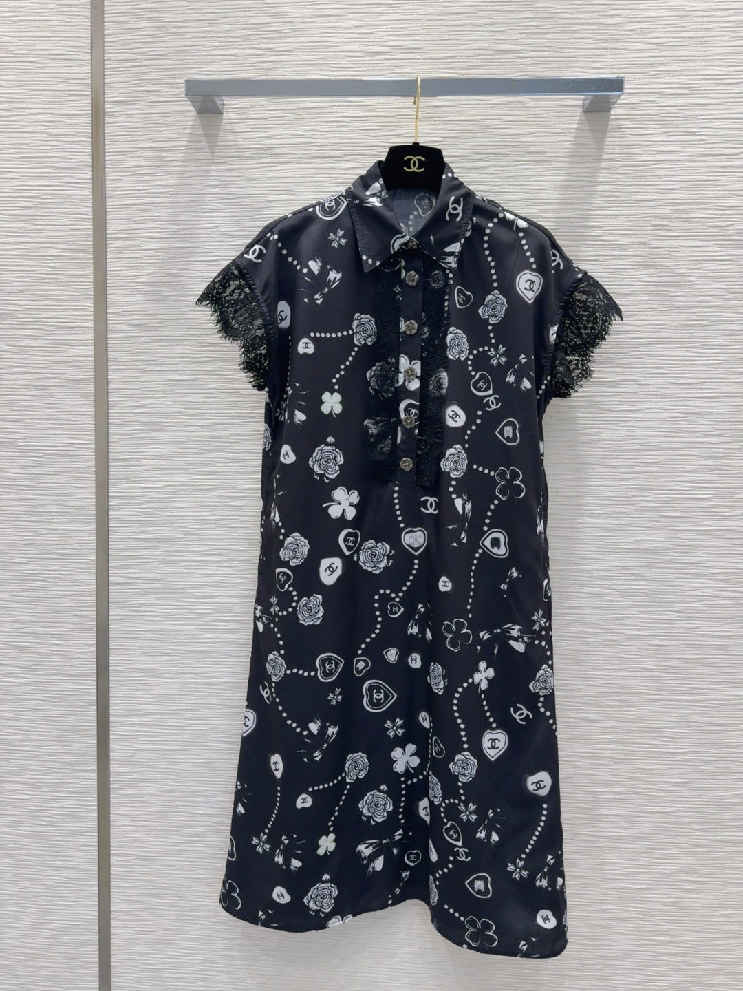 CC 2025 Printed Dress Black White Polyester Fiber