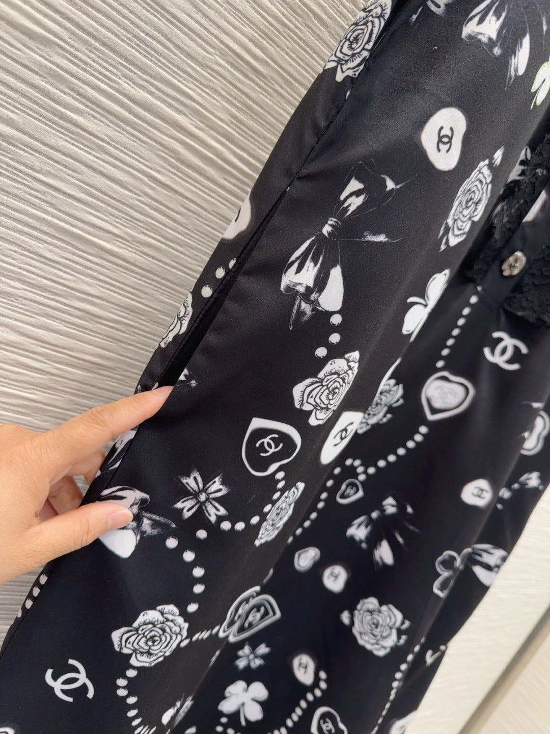 CC 2025 Printed Dress Black White Polyester Fiber
