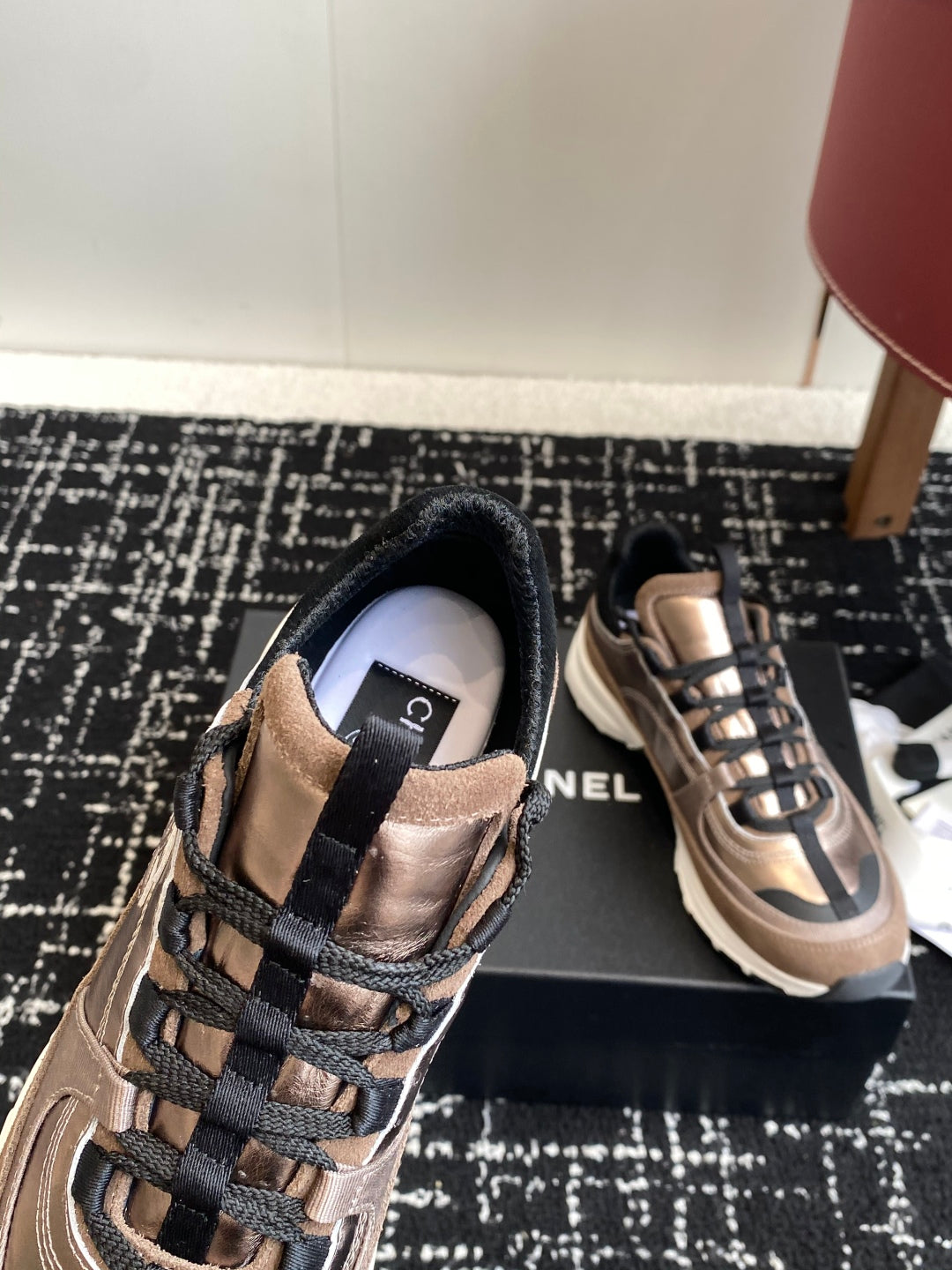 CC 25 Sneaker Pink Gold Suede Sheepskin 352725
