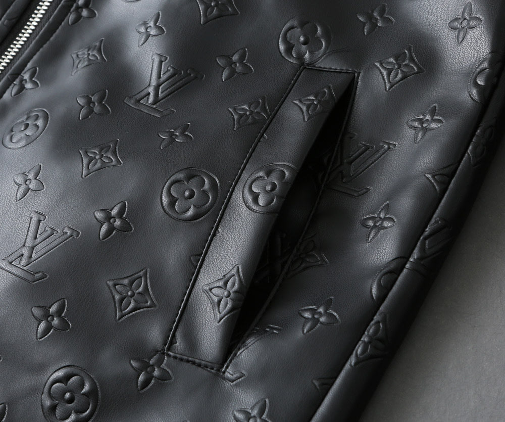 LV SHIRT JACKET IN BLACK CALFSKIN EMBOSSED LOGO 238988