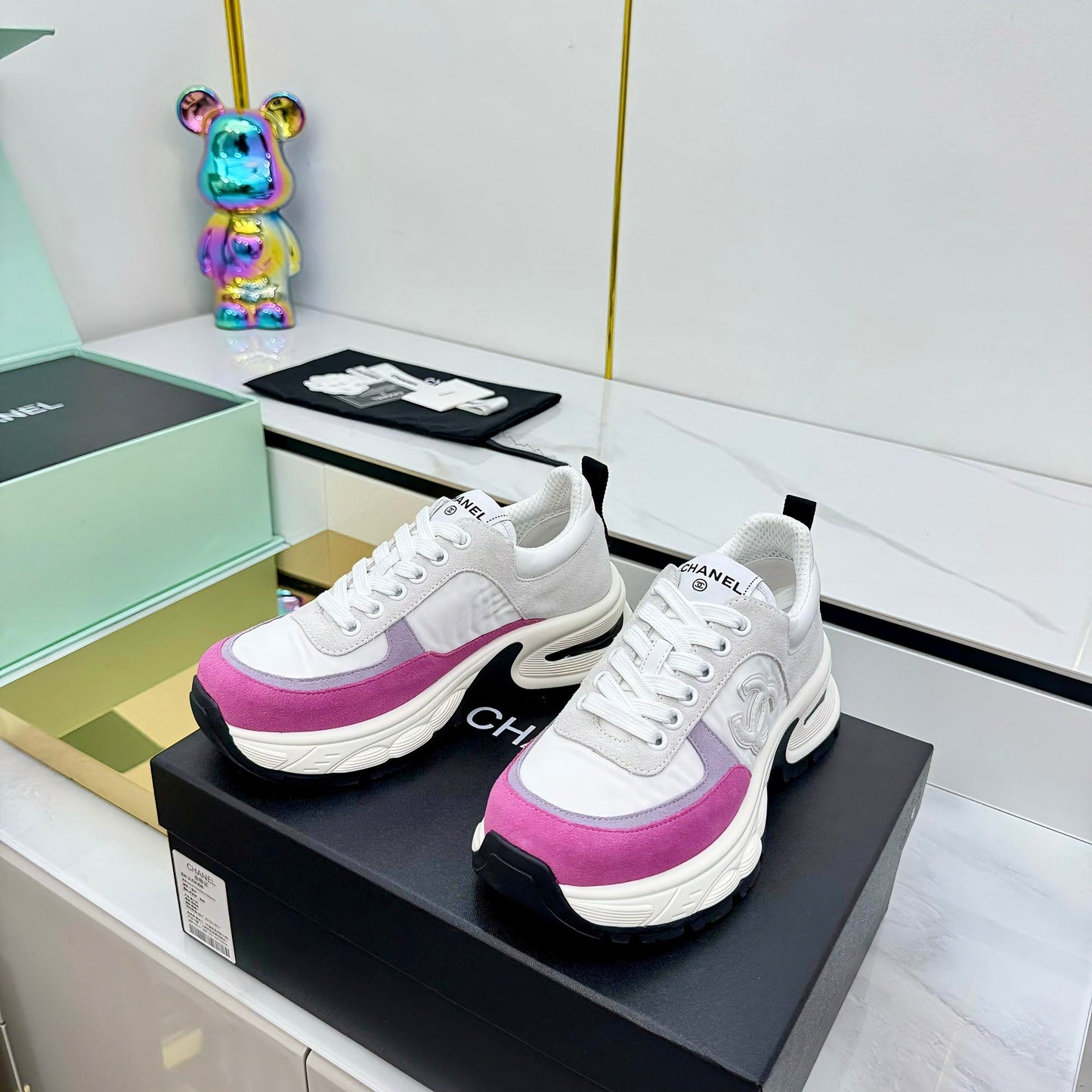 CC 25 Sneaker White Pink Cowhide 331172