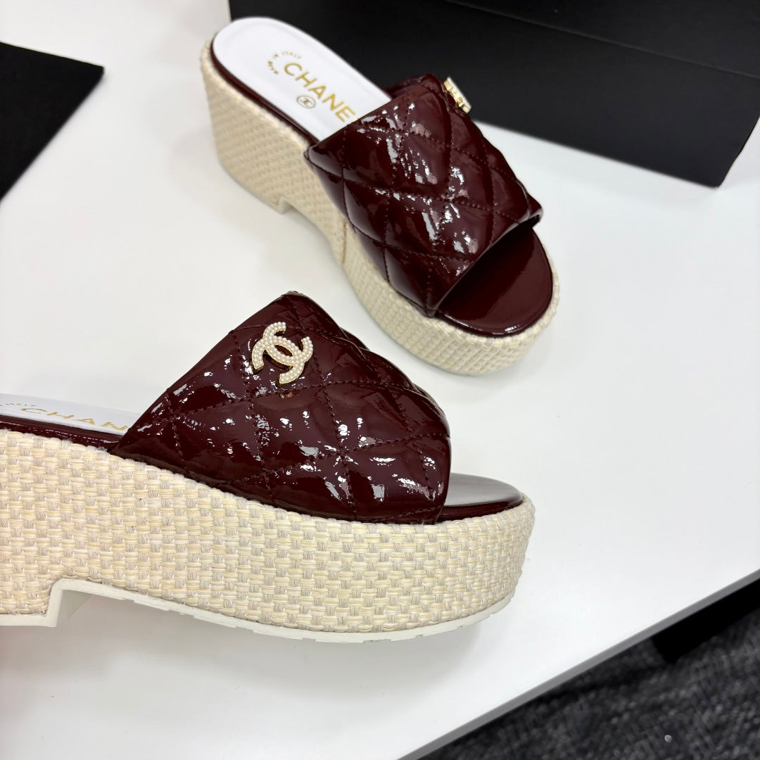 CC 25 Platform Slides Cowhide and Sheepskin 270783