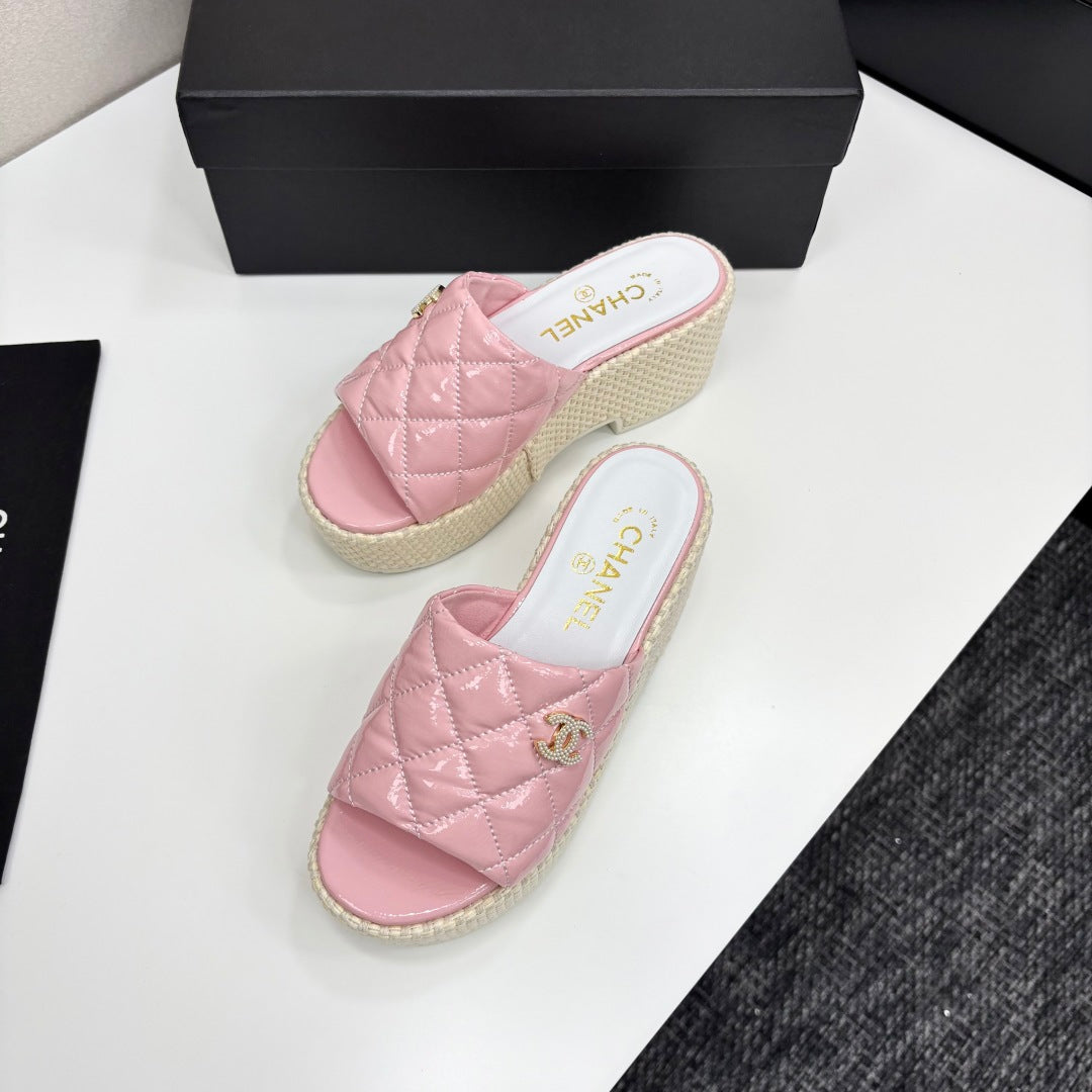 CC 25 Platform Slides Cowhide and Sheepskin 270783