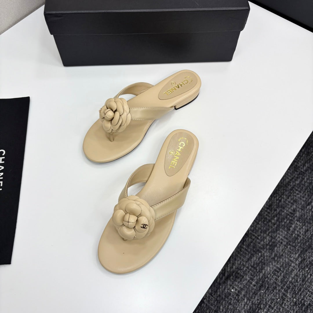 CC 25 Thong Sandal Sheepskin 270792