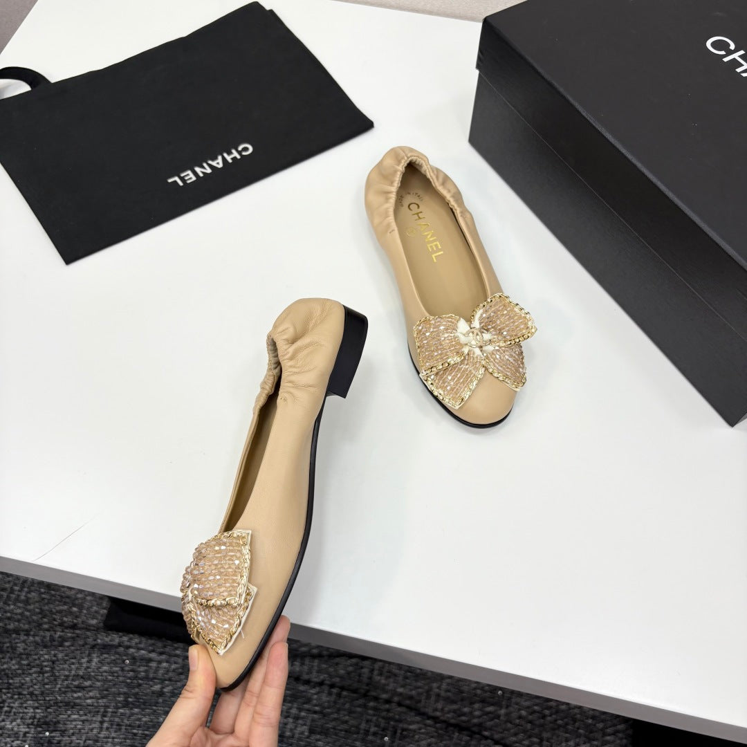 CC 25 Diamond Ballet Flats Beige Sheepskin 331787