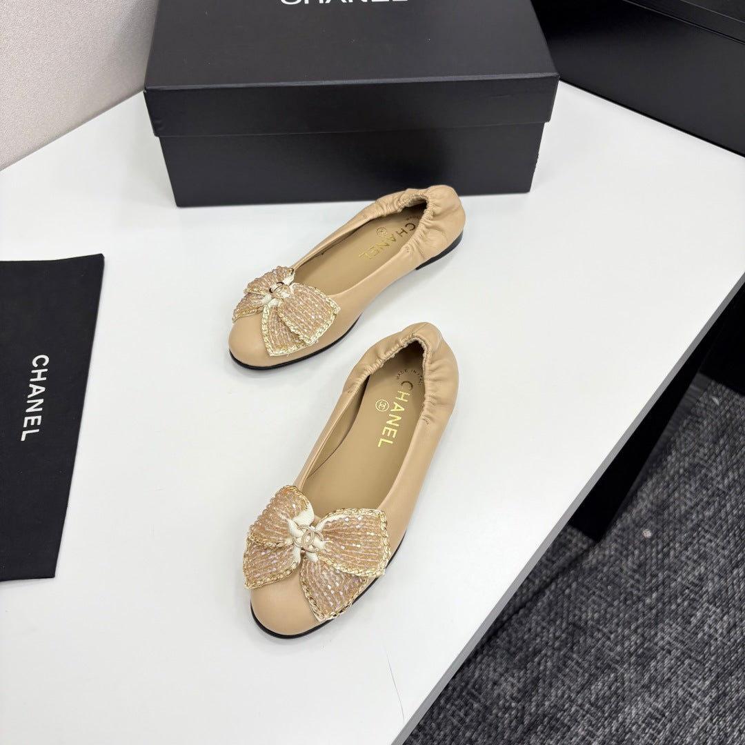 CC 25 Diamond Ballet Flats Beige Sheepskin 331787