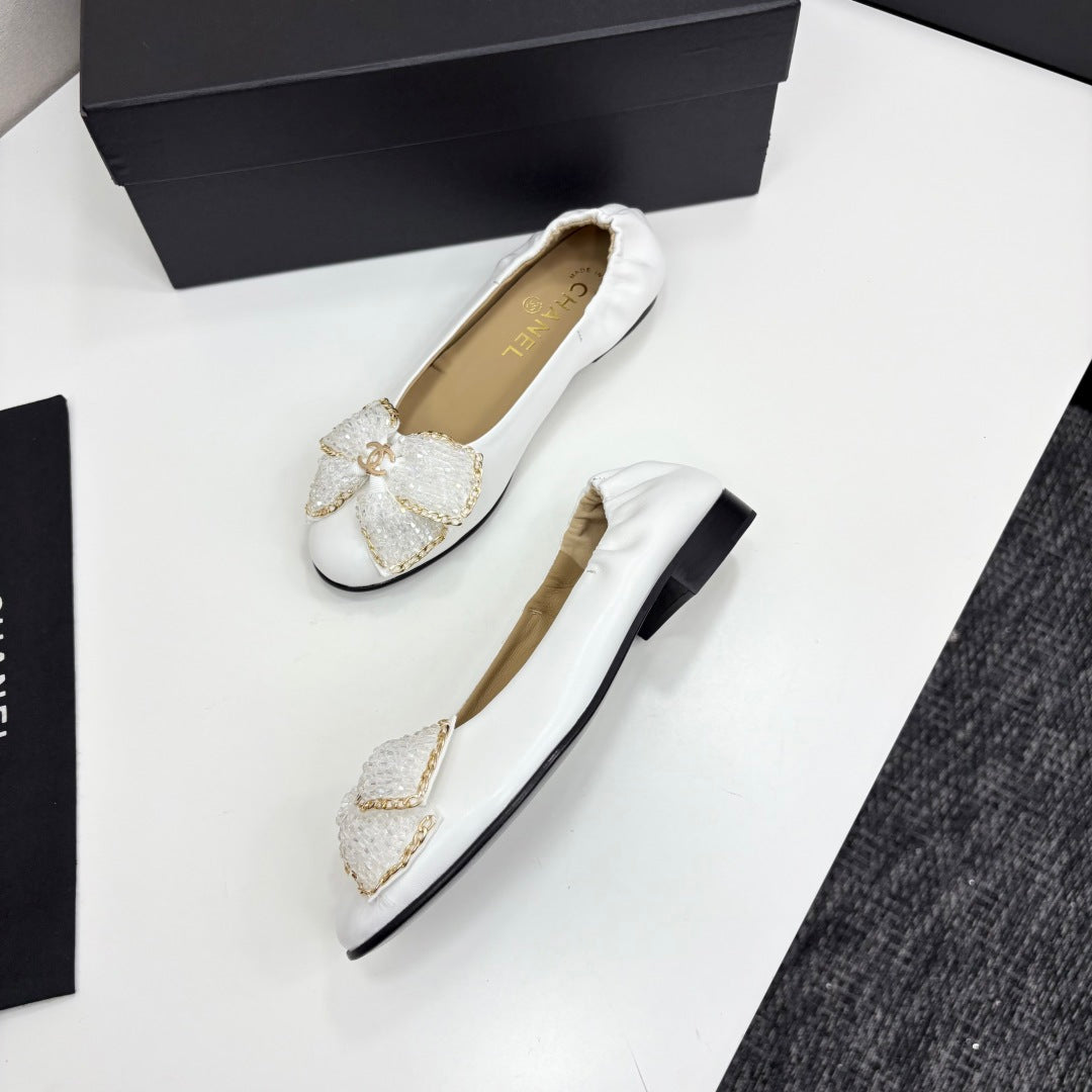 CC 25 Diamond Ballet Flats White Sheepskin 331788