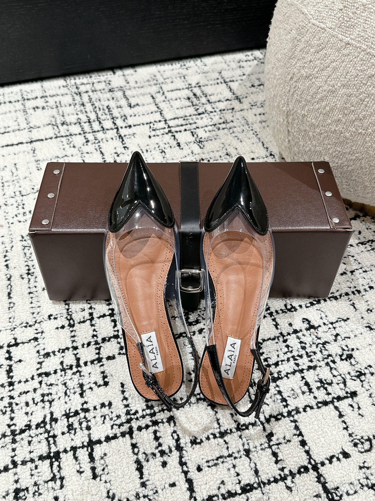 alaia slingbacks flat optic black heart lambskin