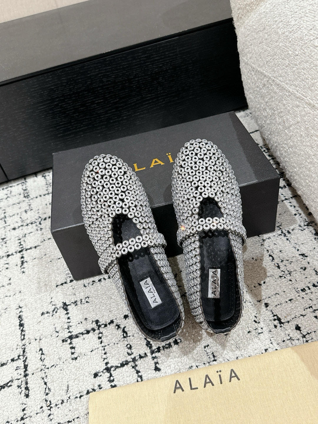 Alaia 25 Embellished Mary Jane Flats White Suede 293179