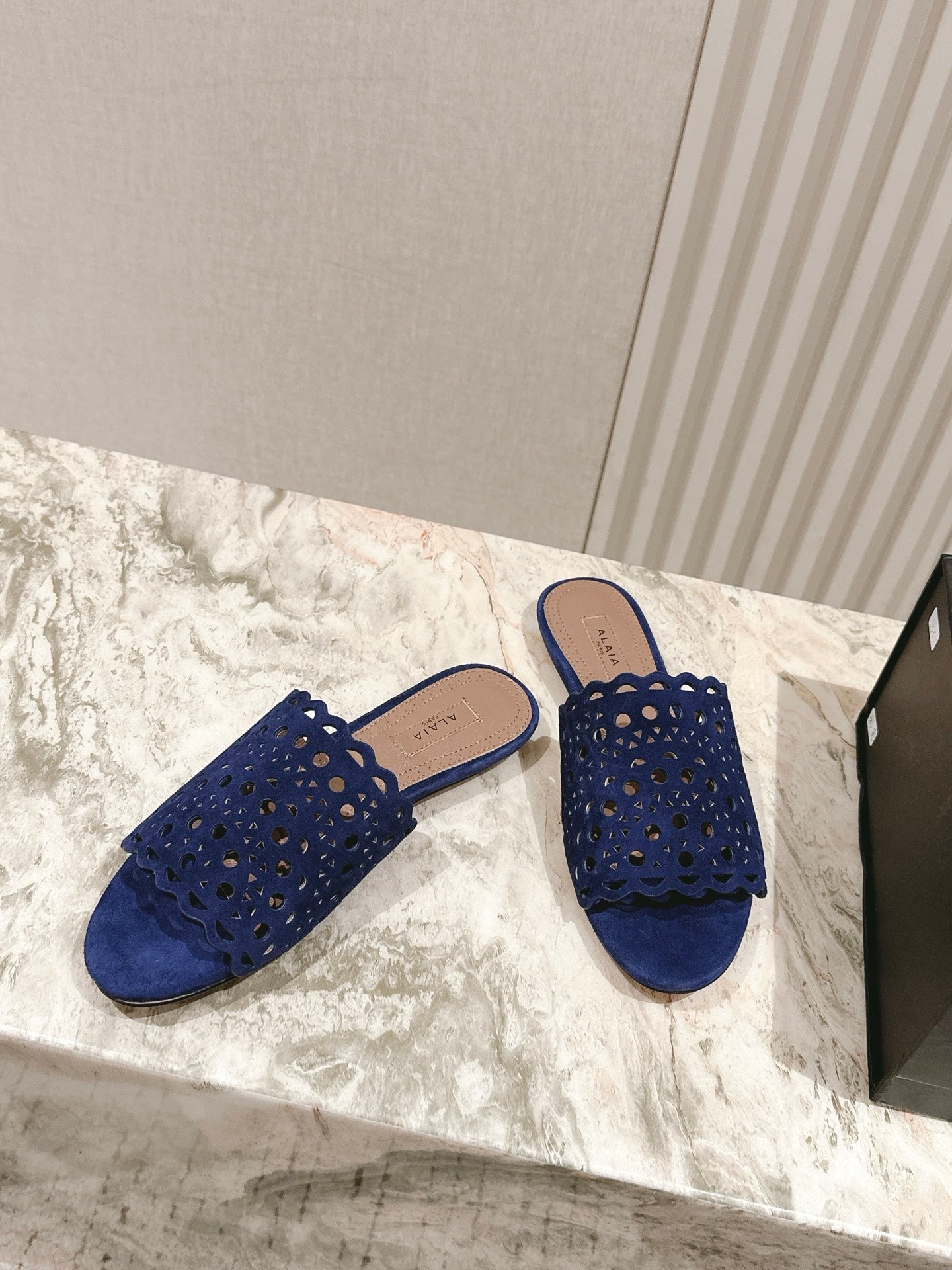 Alaia 2025 Vienne Slippers Blue Lambskin 293661