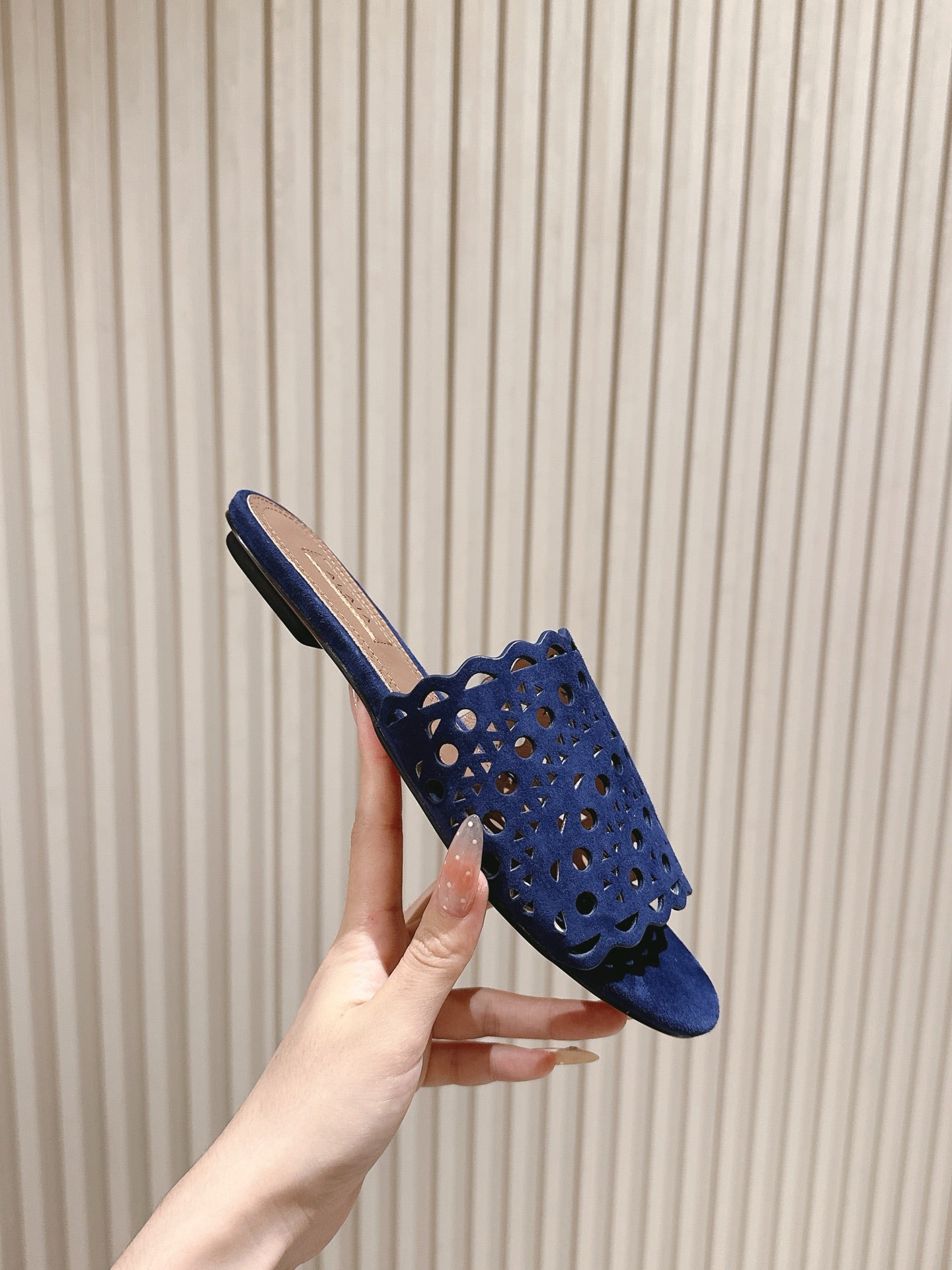 Alaia 2025 Vienne Slippers Blue Lambskin 293661