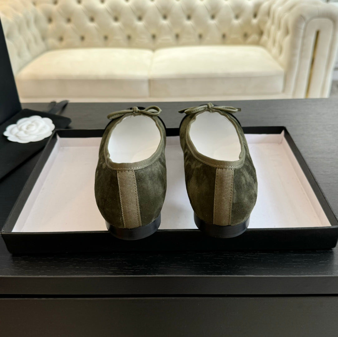 ballet flat moss green suede and black canvas