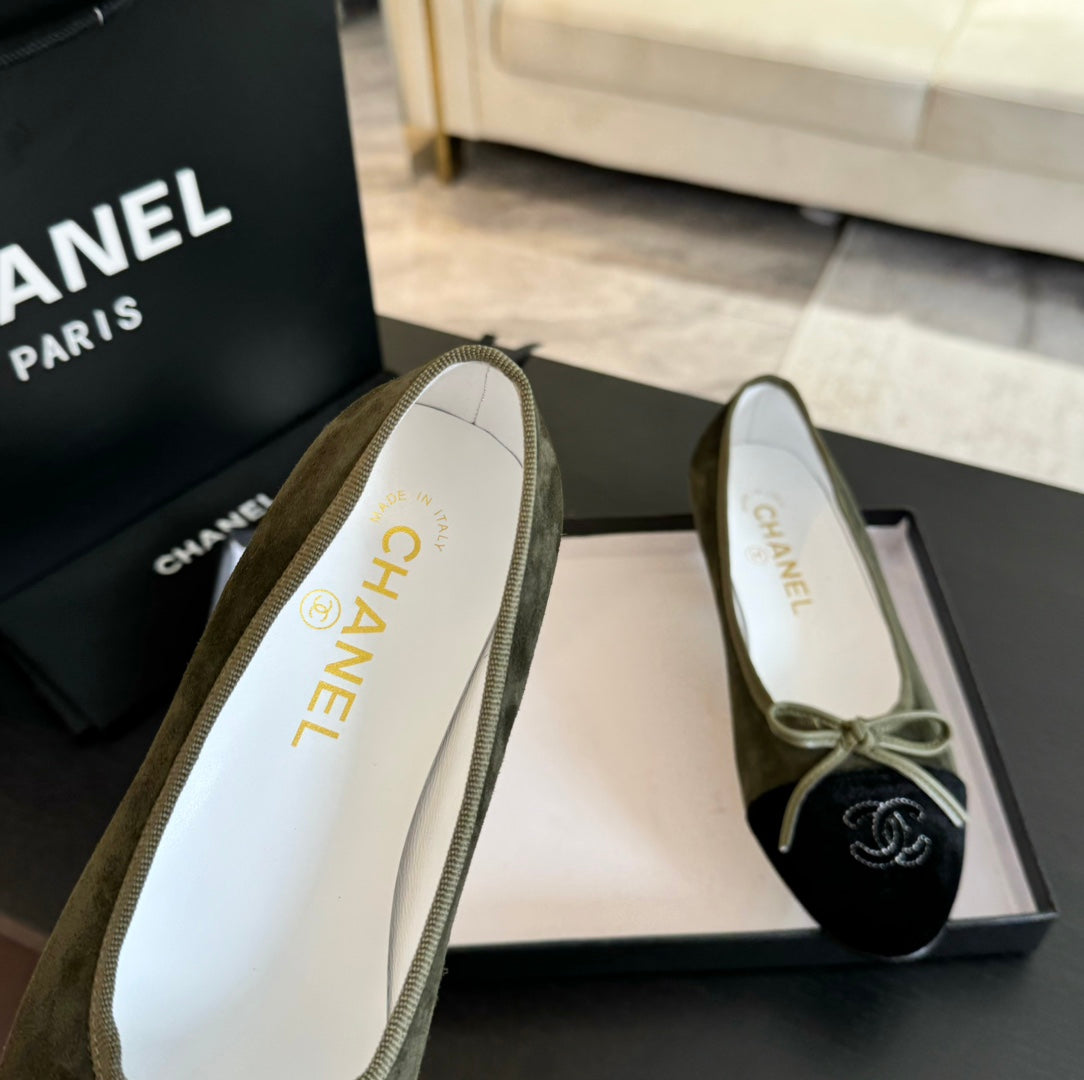 ballet flat moss green suede and black canvas