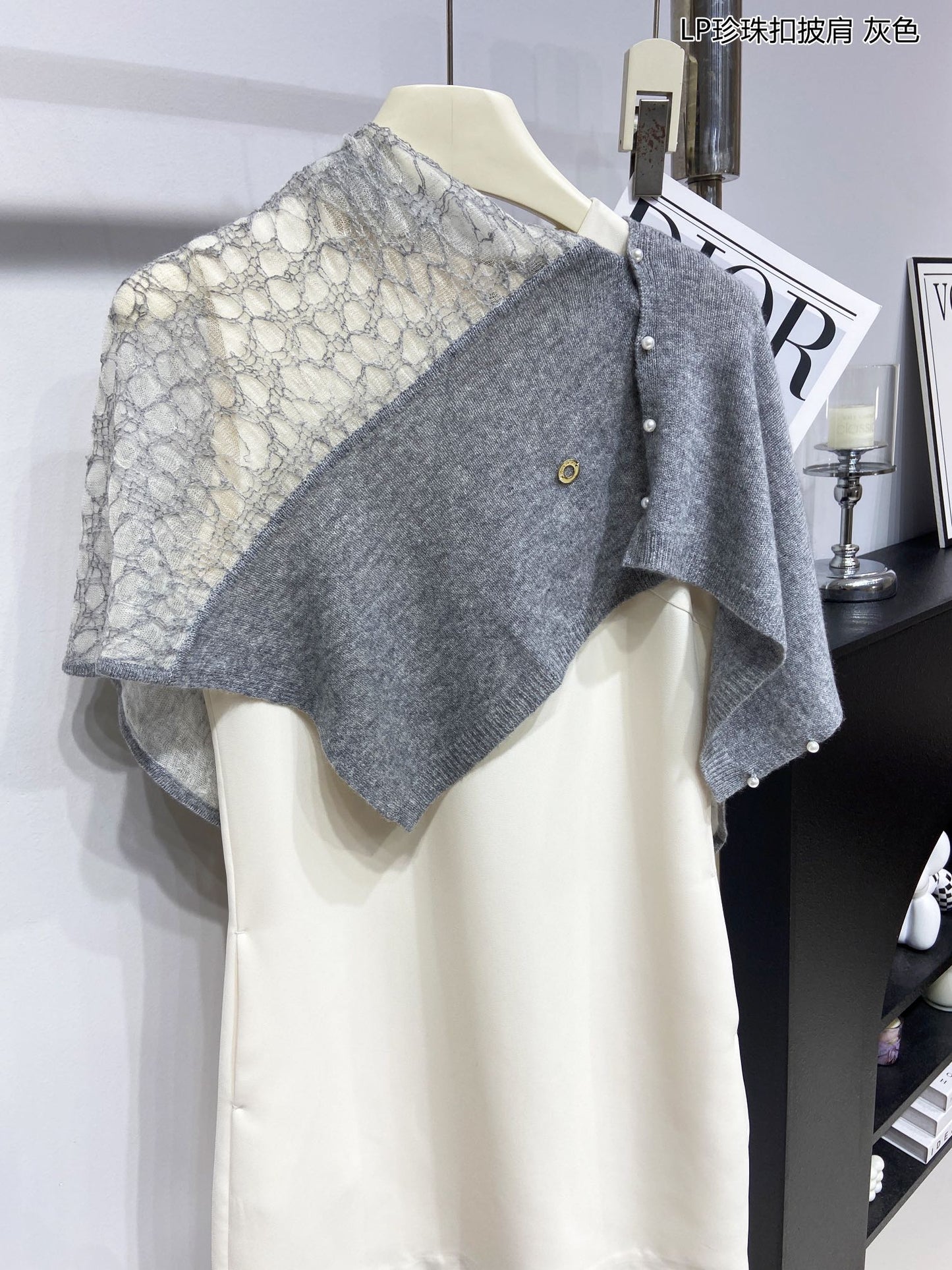 LP Pearl Button Scarf 135 CM In Grey White Cashmere 416913