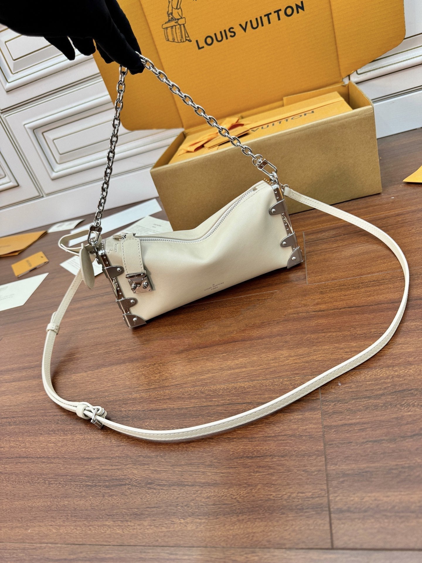 LV Petite Malle 23cm White Italian Leather 330411