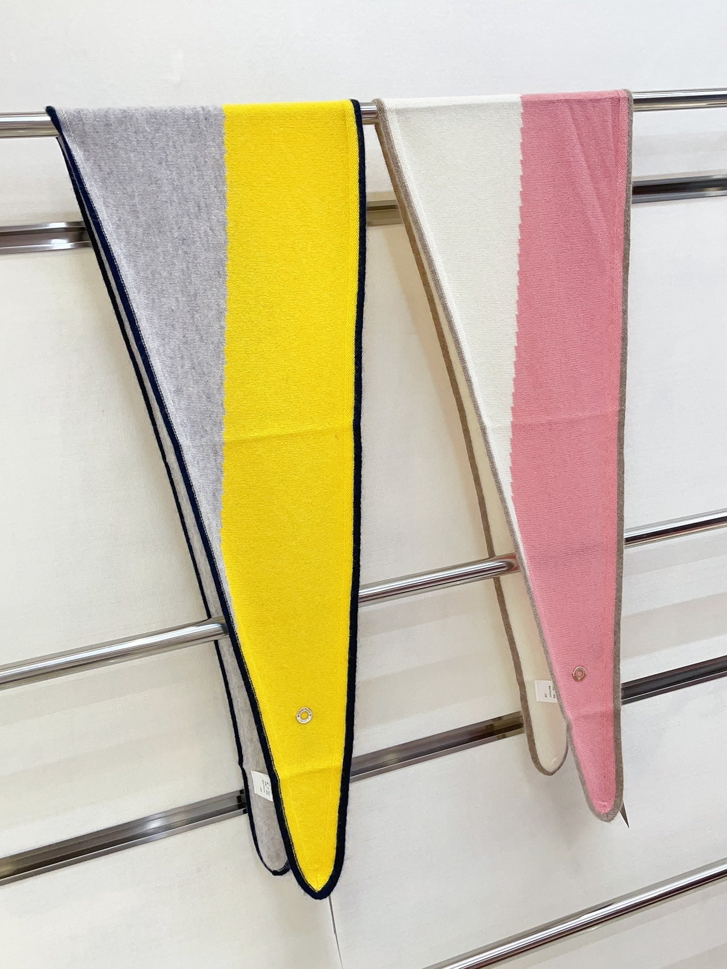 LP Yodo Scarf 150 CM In White Mix Pink Cashmere 130488