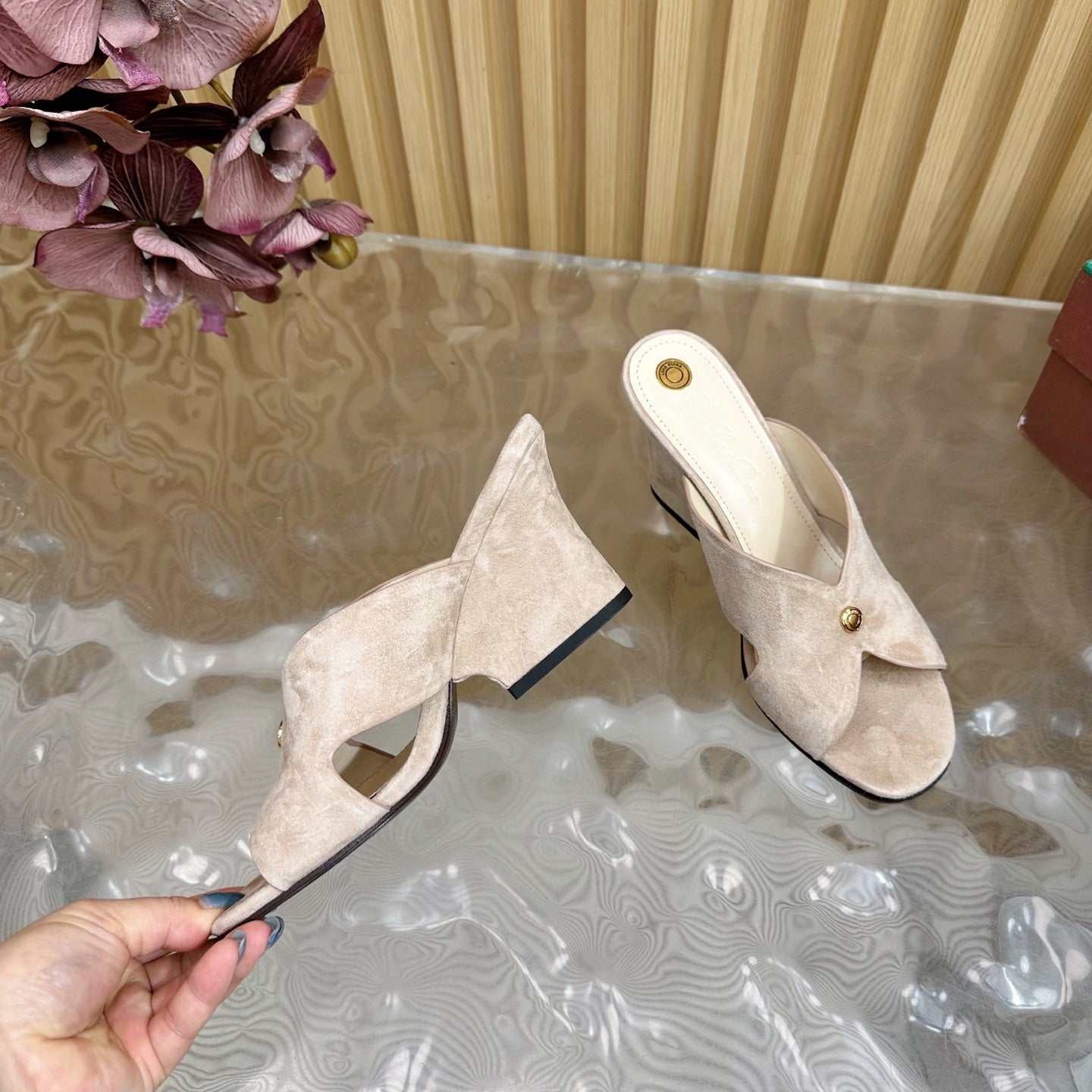 LP Vera Heeled Sandal Whisper White Sheepskin 307965