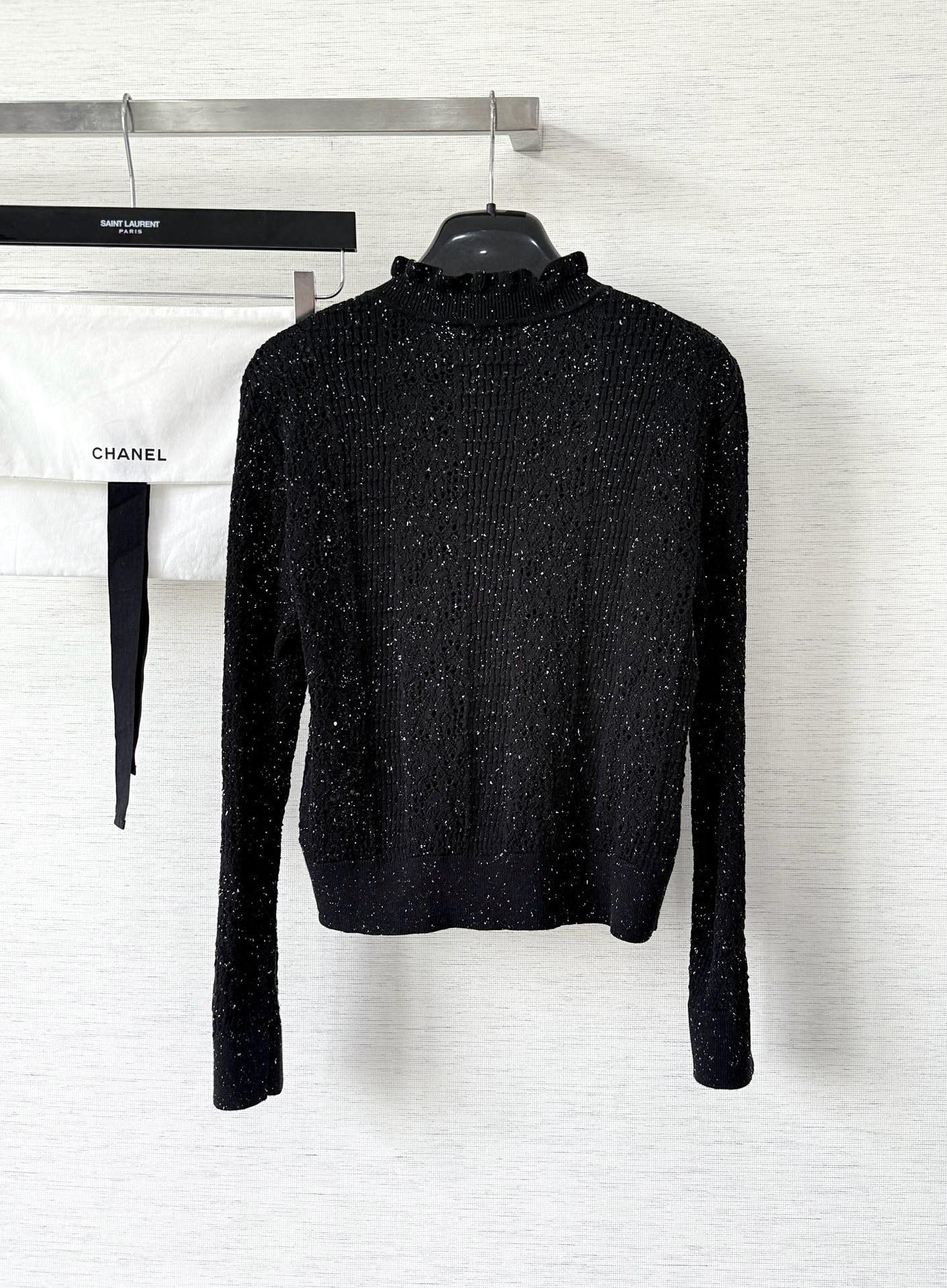 CC 25 Cardigan Black Wool