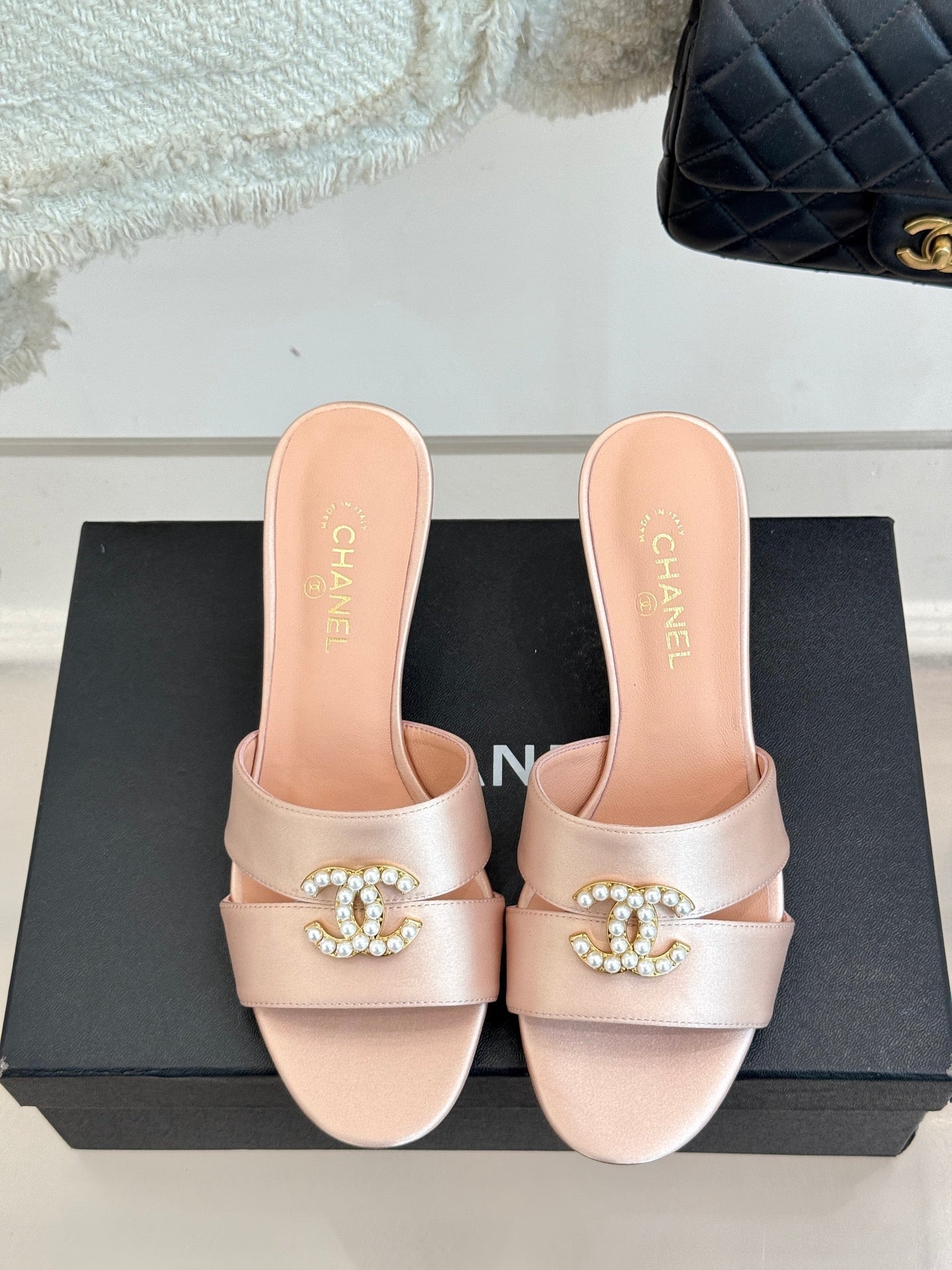 CC 25 Mules Pink Silk Lambskin 308776