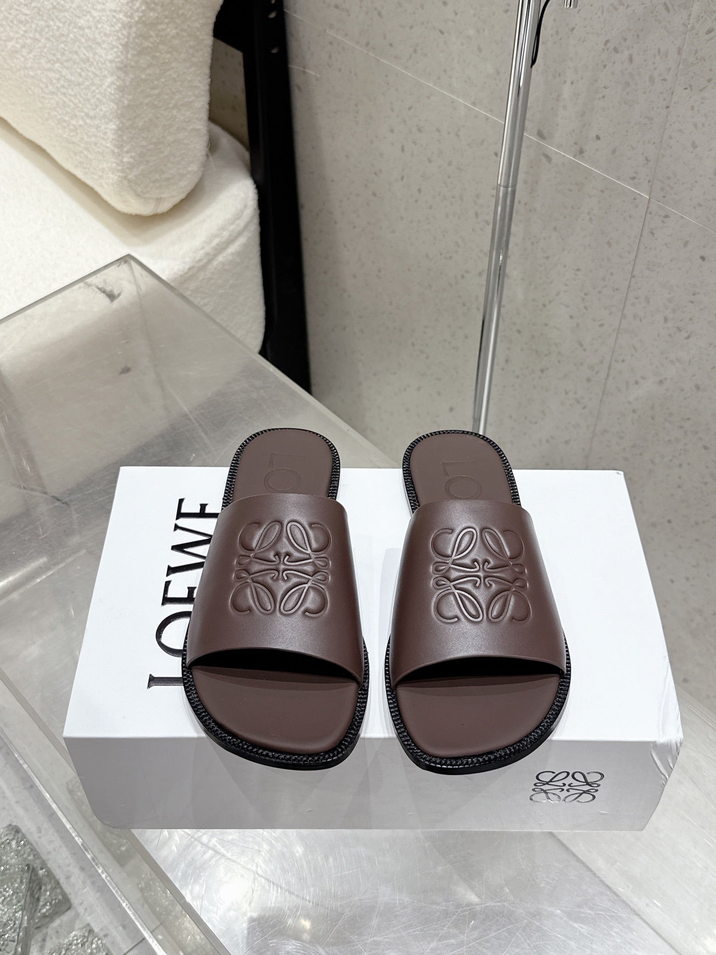 Loewe 25 flat slippers dark brown calfskin