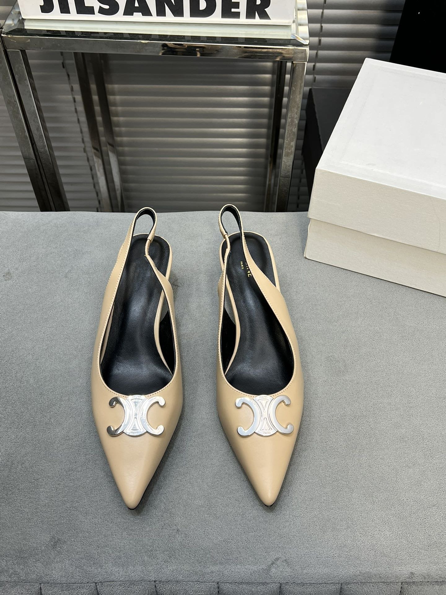 alma triomphe 50 slingback cream patent calfskin