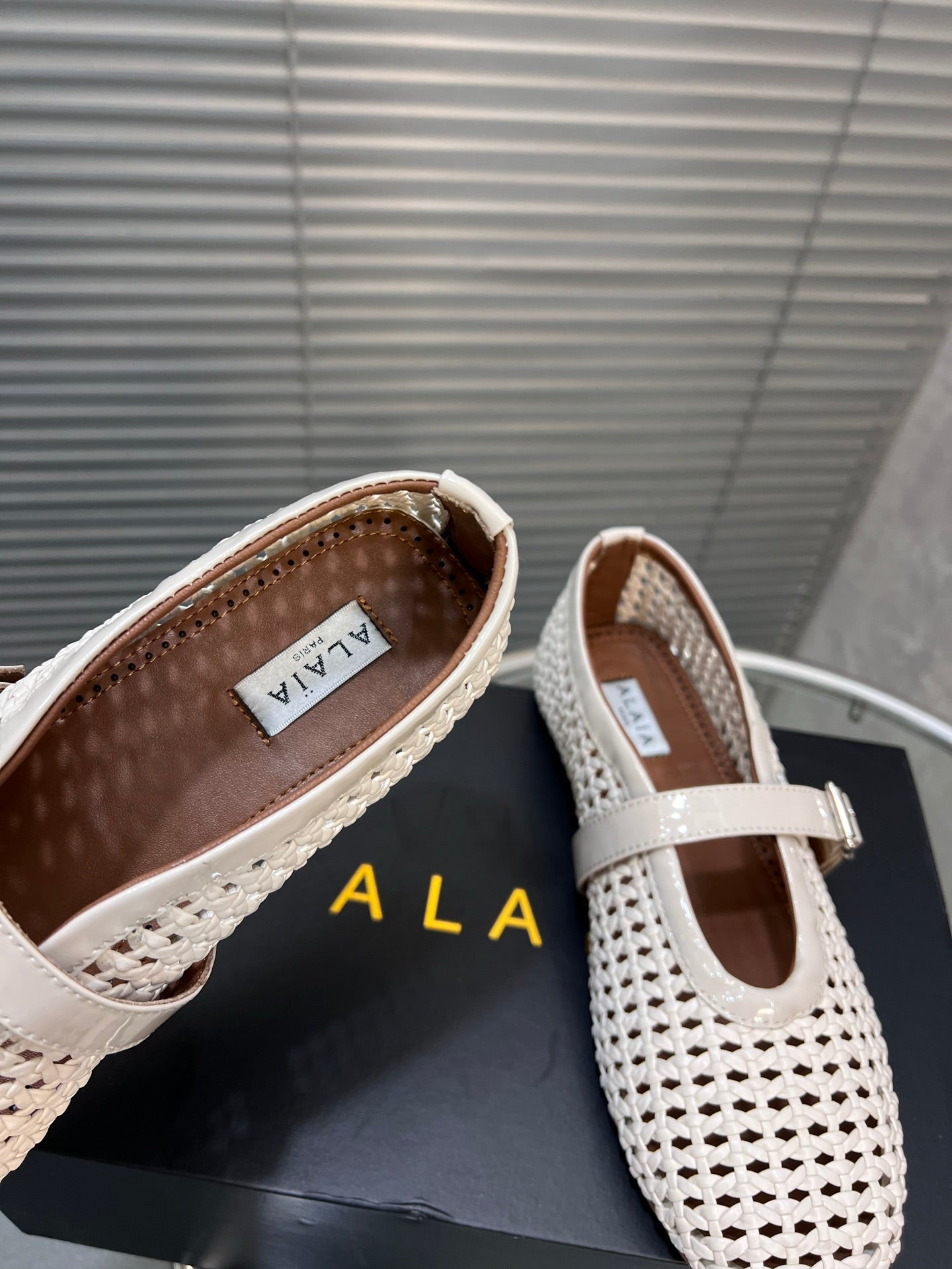 Alaia Braided Hollow Ballet Flats Ivory Cowhide 300043