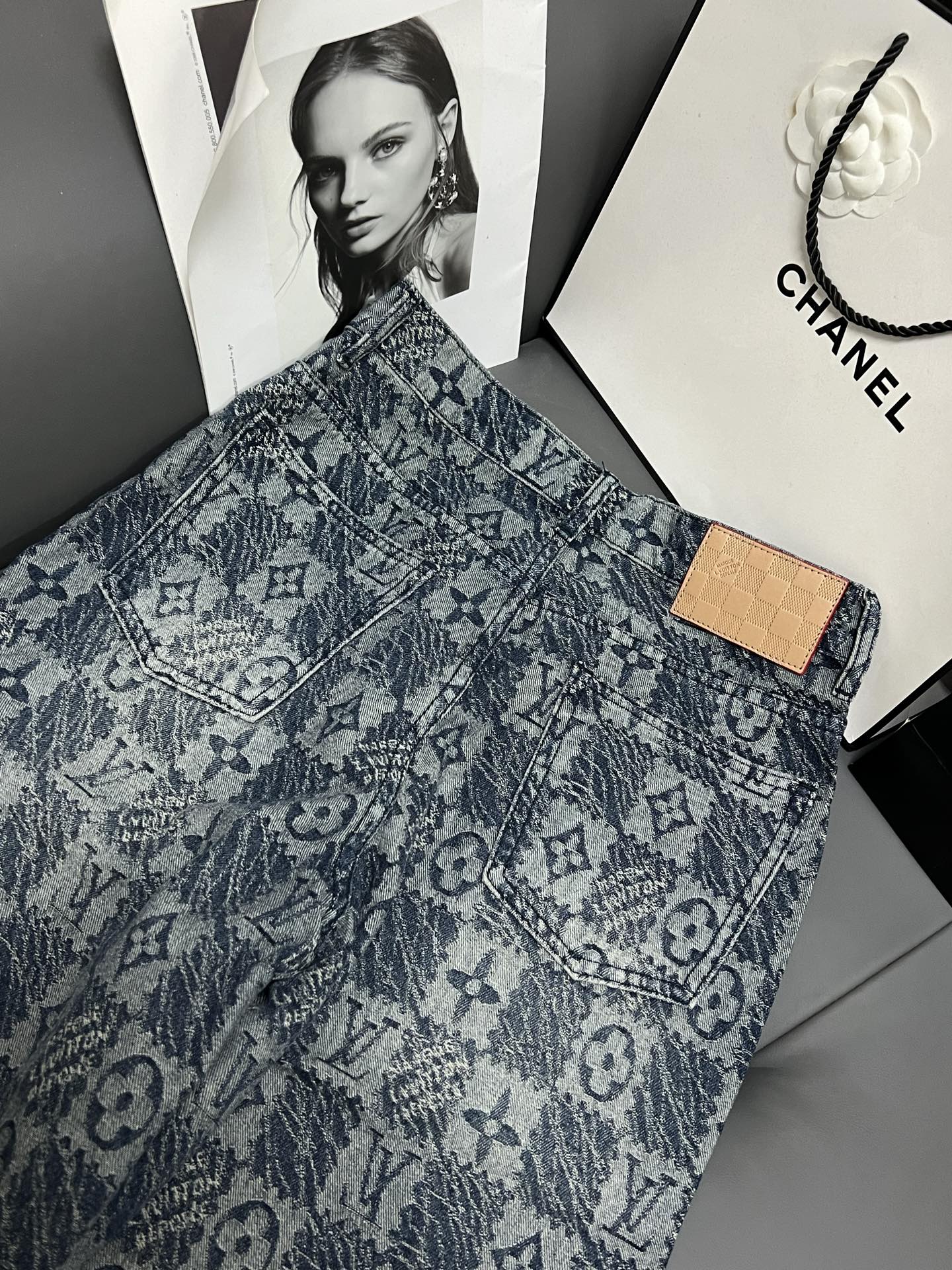 LV 25 Monogram Dark Blue Jean