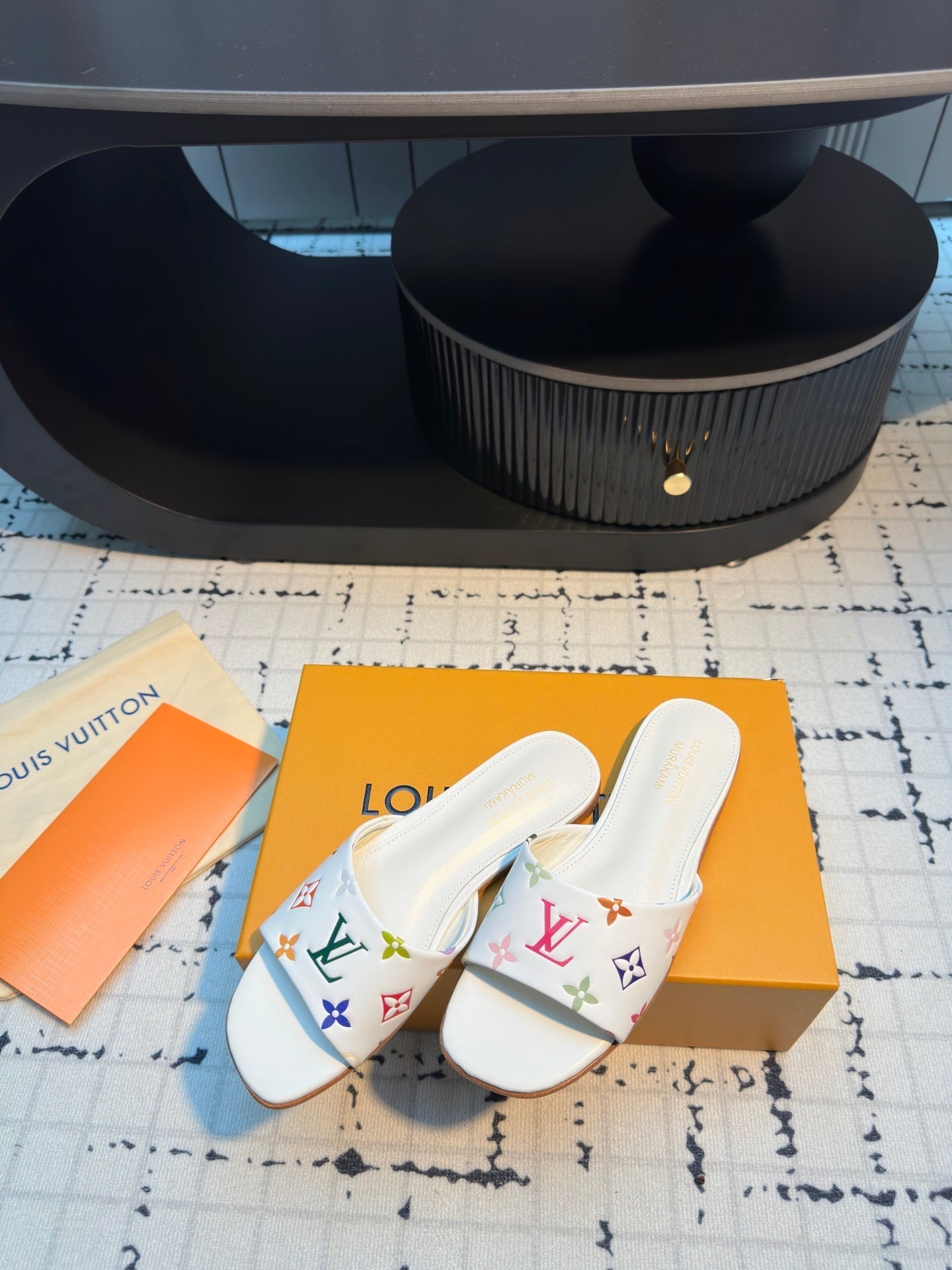 LV Mule plate 6AM LV x TM White with Monogram Multicolore Leather 218903