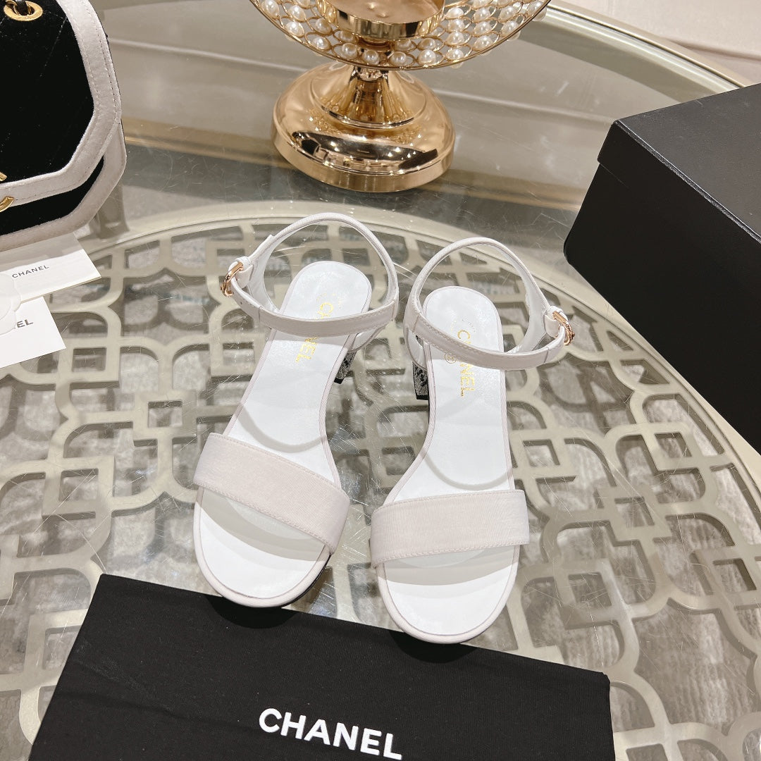 CC 25C 5CM Mid Heed Sandals White Fabric 213323