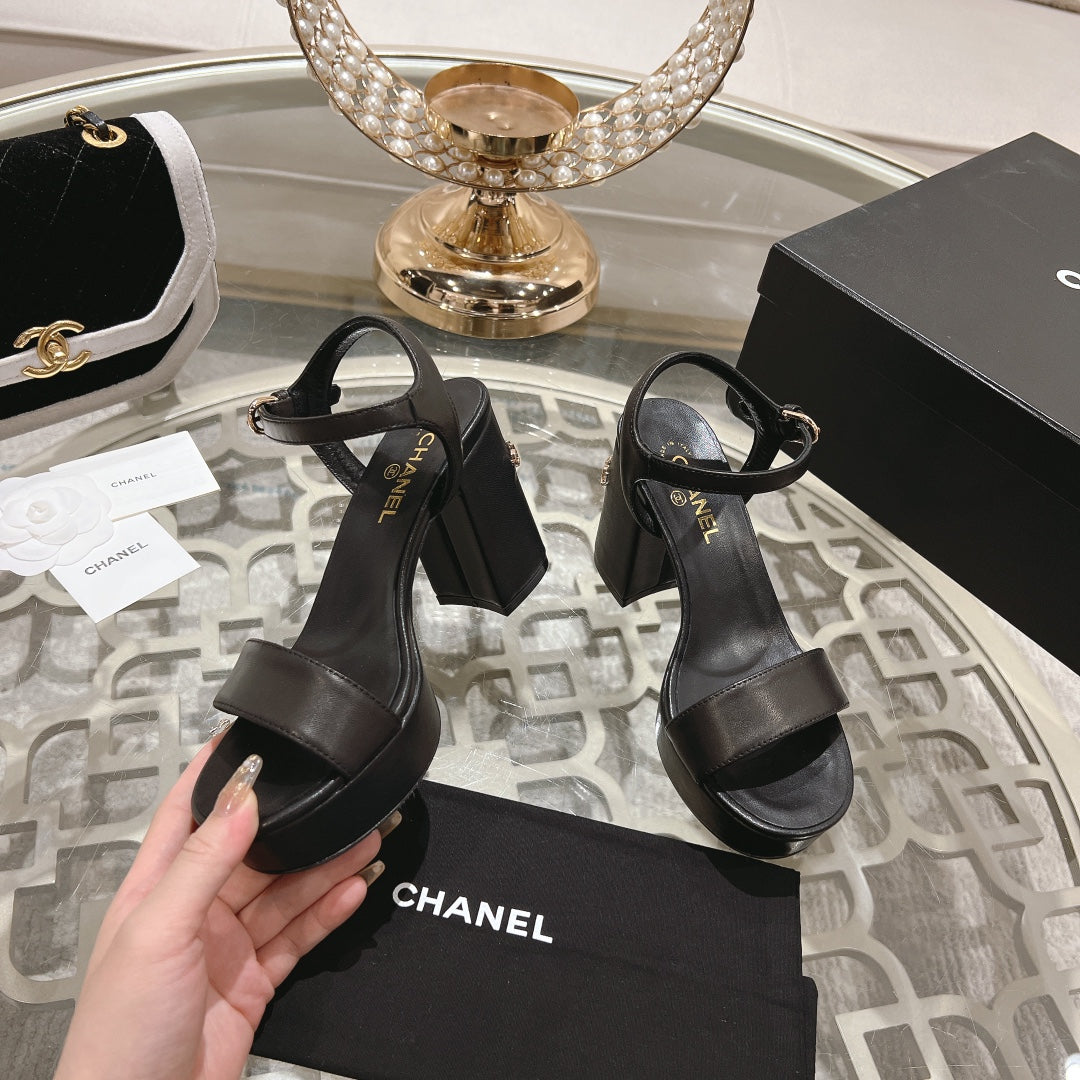 CC 25C 10CM Mid Heed Sandals Black Italian Leather 213318